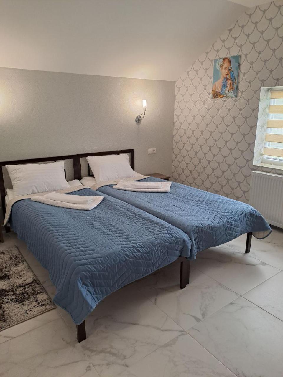 Comfort Triple Room