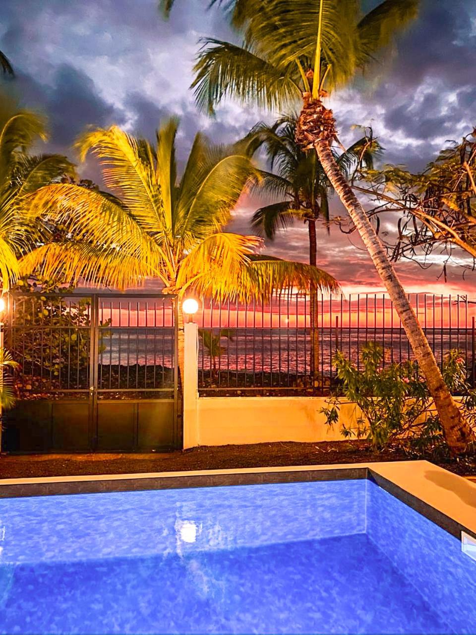 Villa - Beach Front photo 3