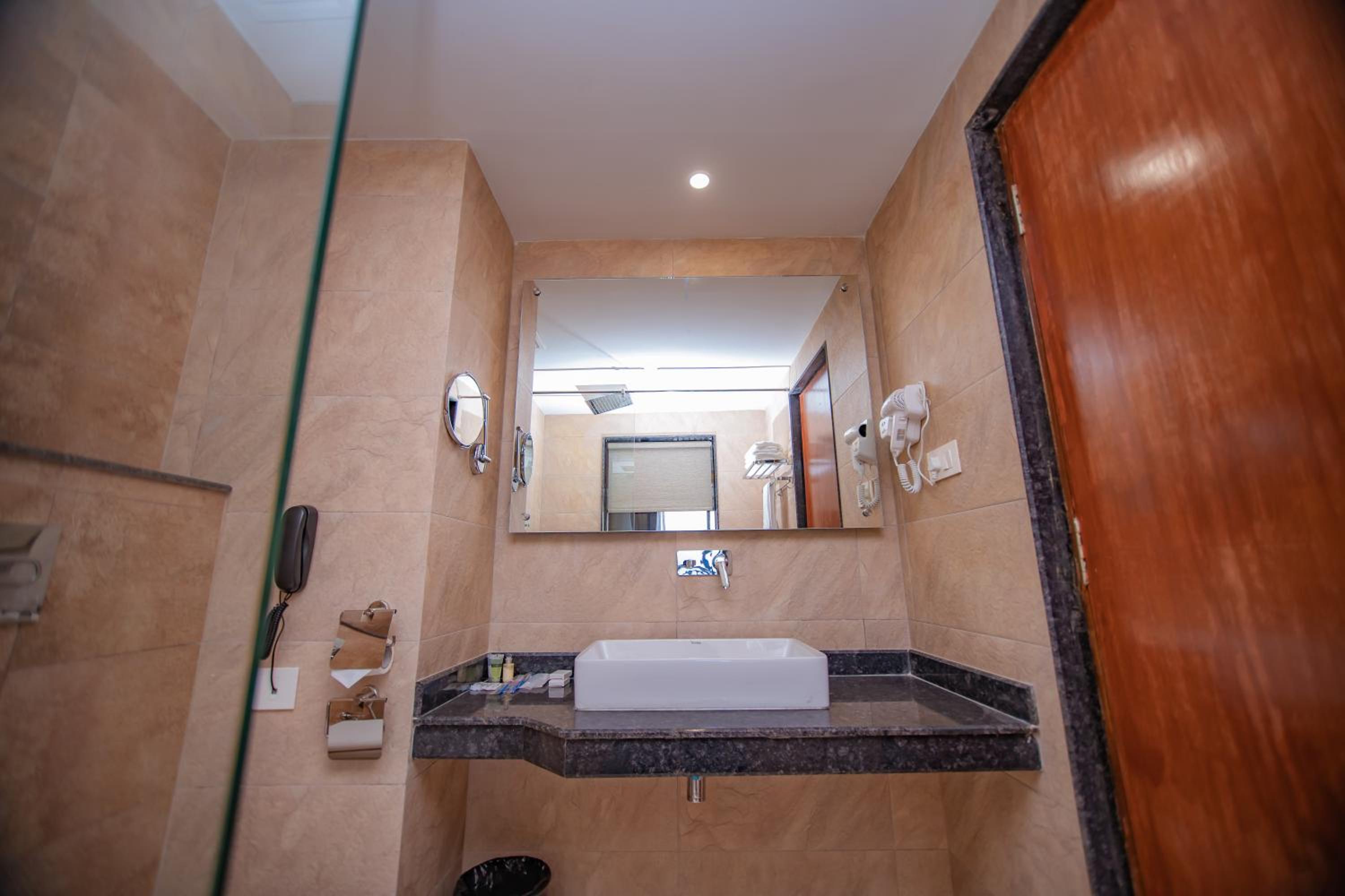 Deluxe Double Room - Photo 5