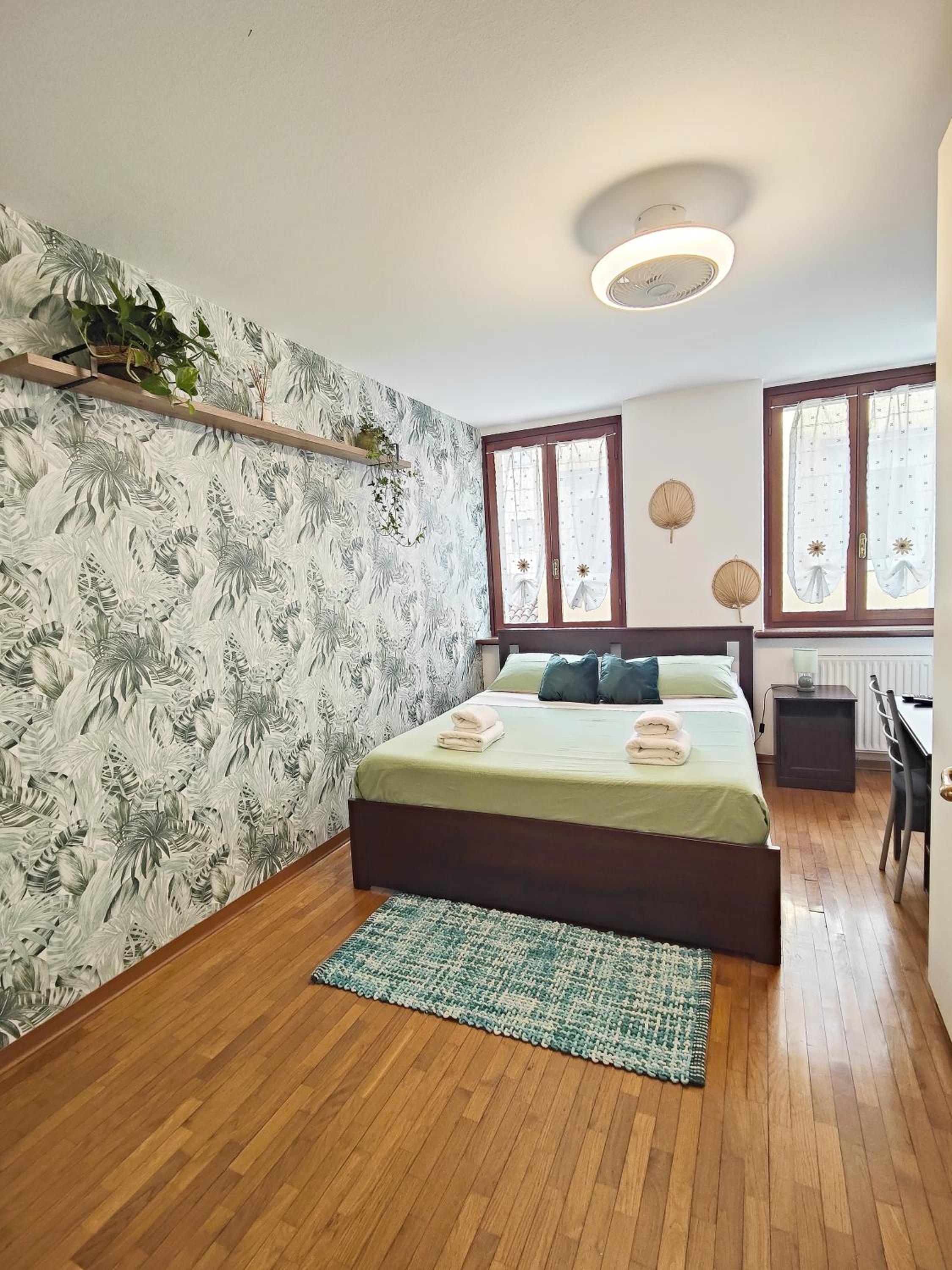 Two-Bedroom Apartment photo 2