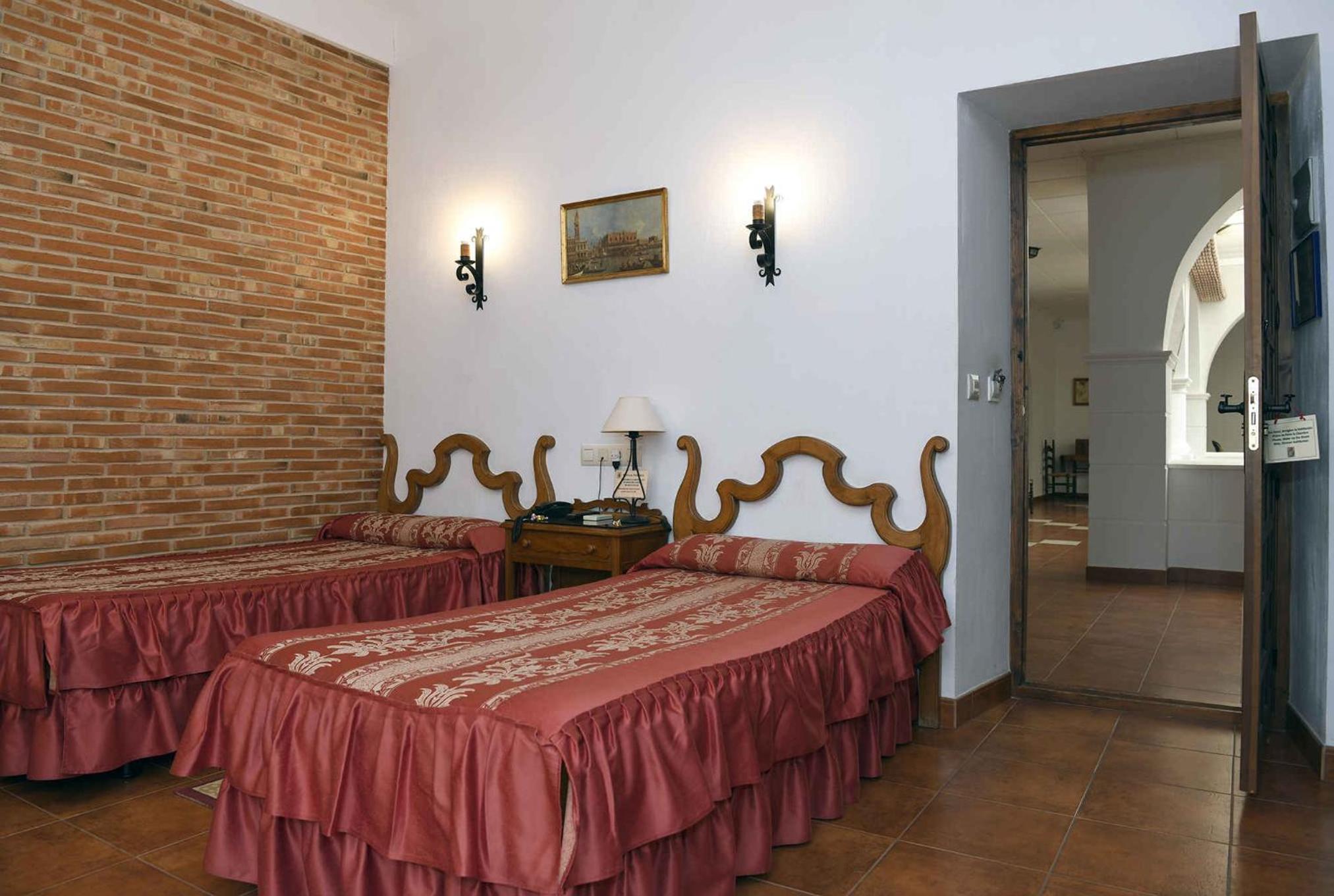 Habitación Estándar con Dos Camas Individuales