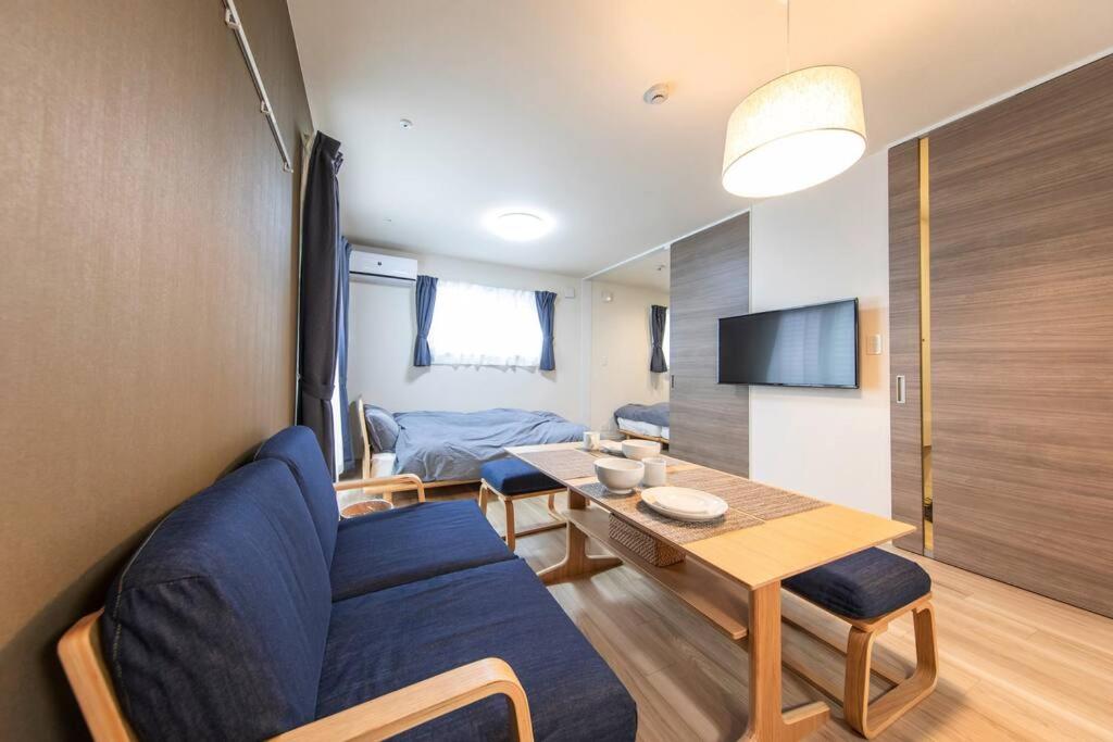 One-Bedroom Apartment - Photo 1