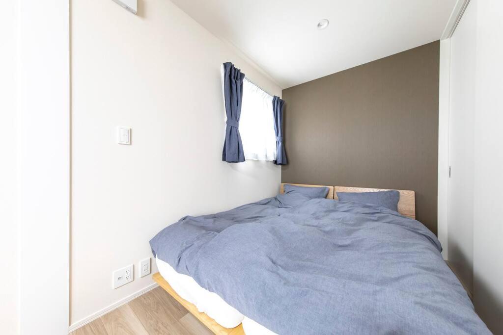 One-Bedroom Apartment - Photo 13