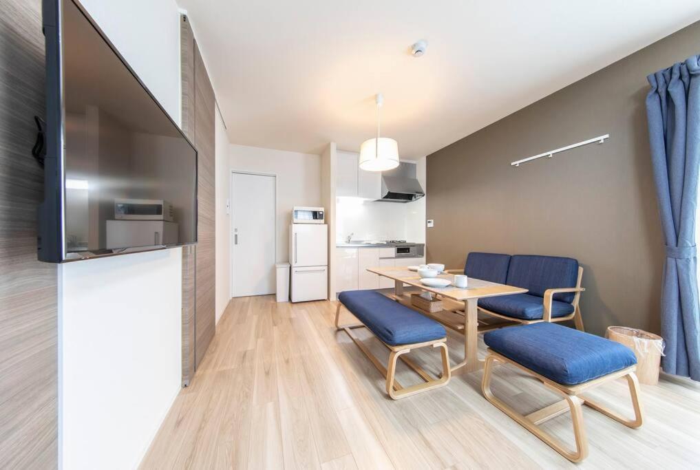 One-Bedroom Apartment - Photo 28