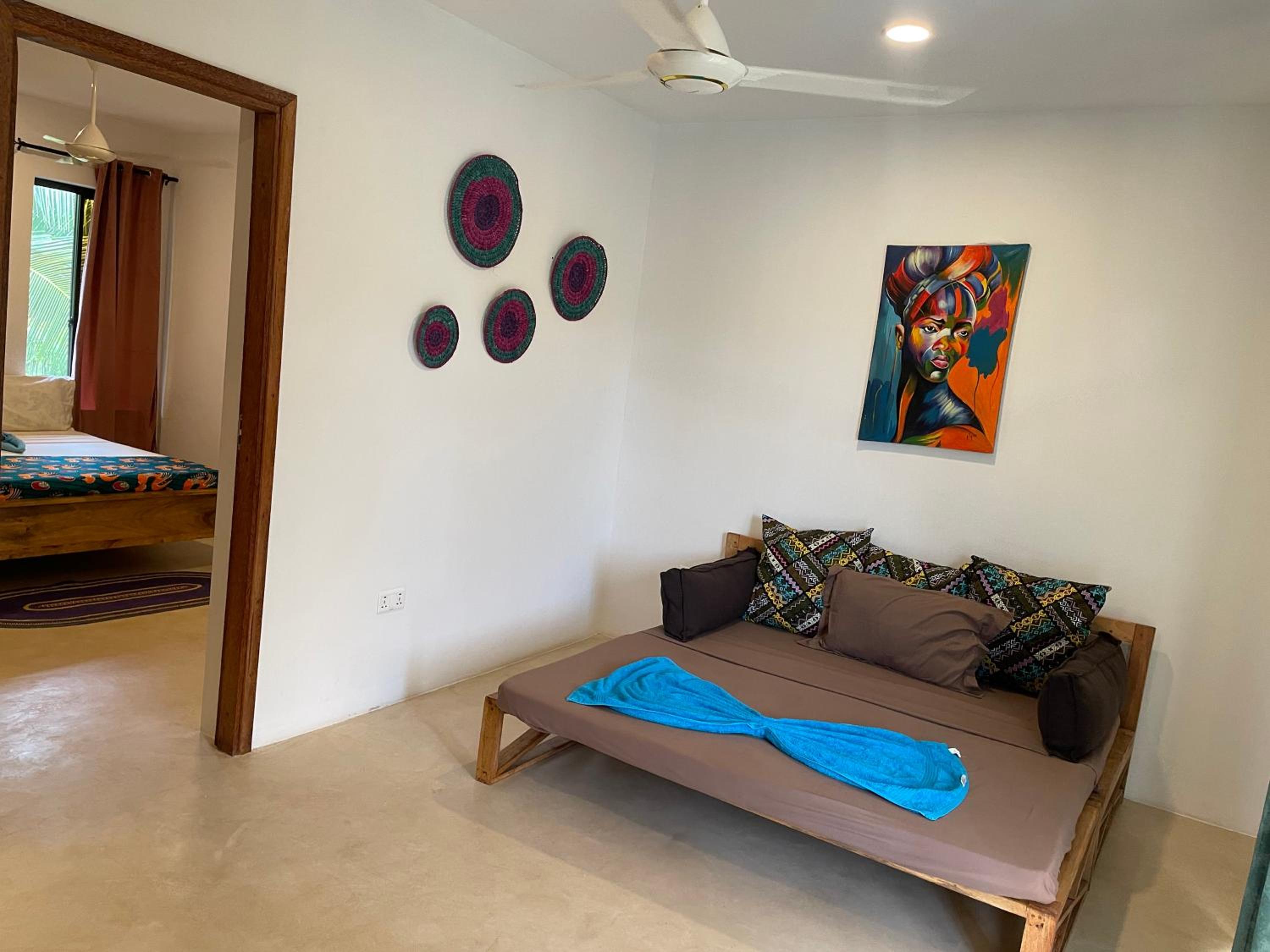Deluxe King Suite - Photo 79