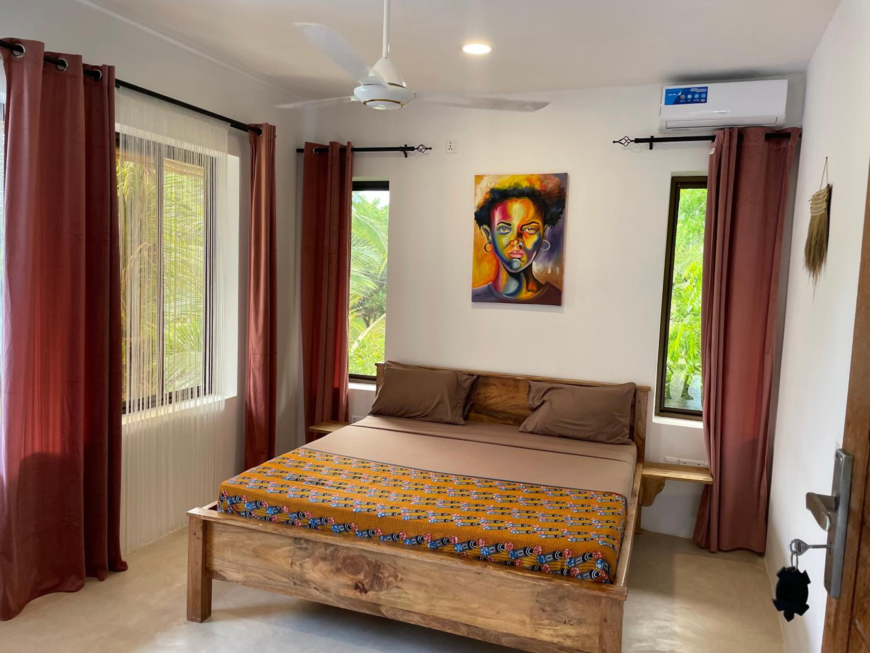 Deluxe King Suite - Photo 89