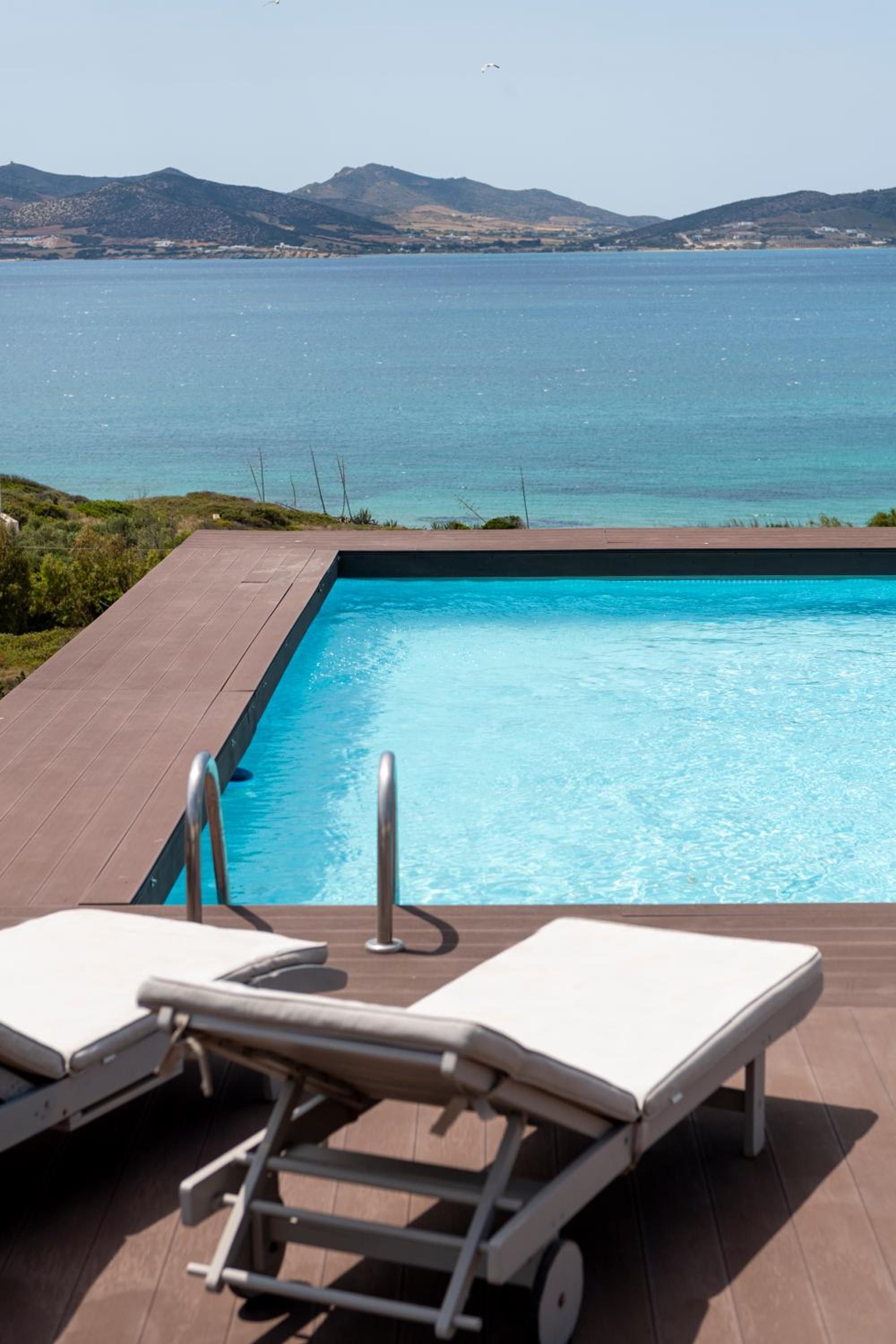 Villa photo 3