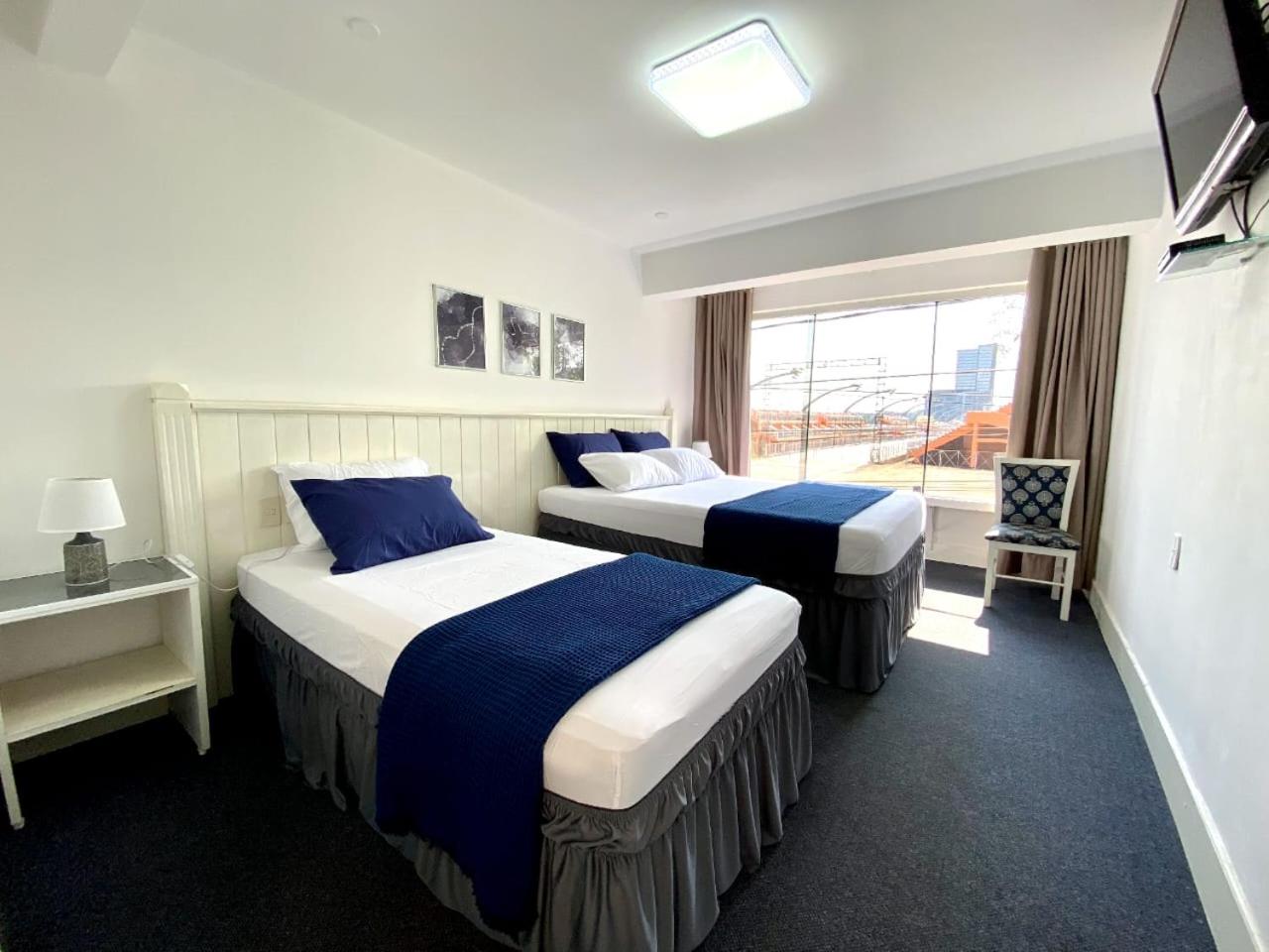 Double or Twin Room photo 2