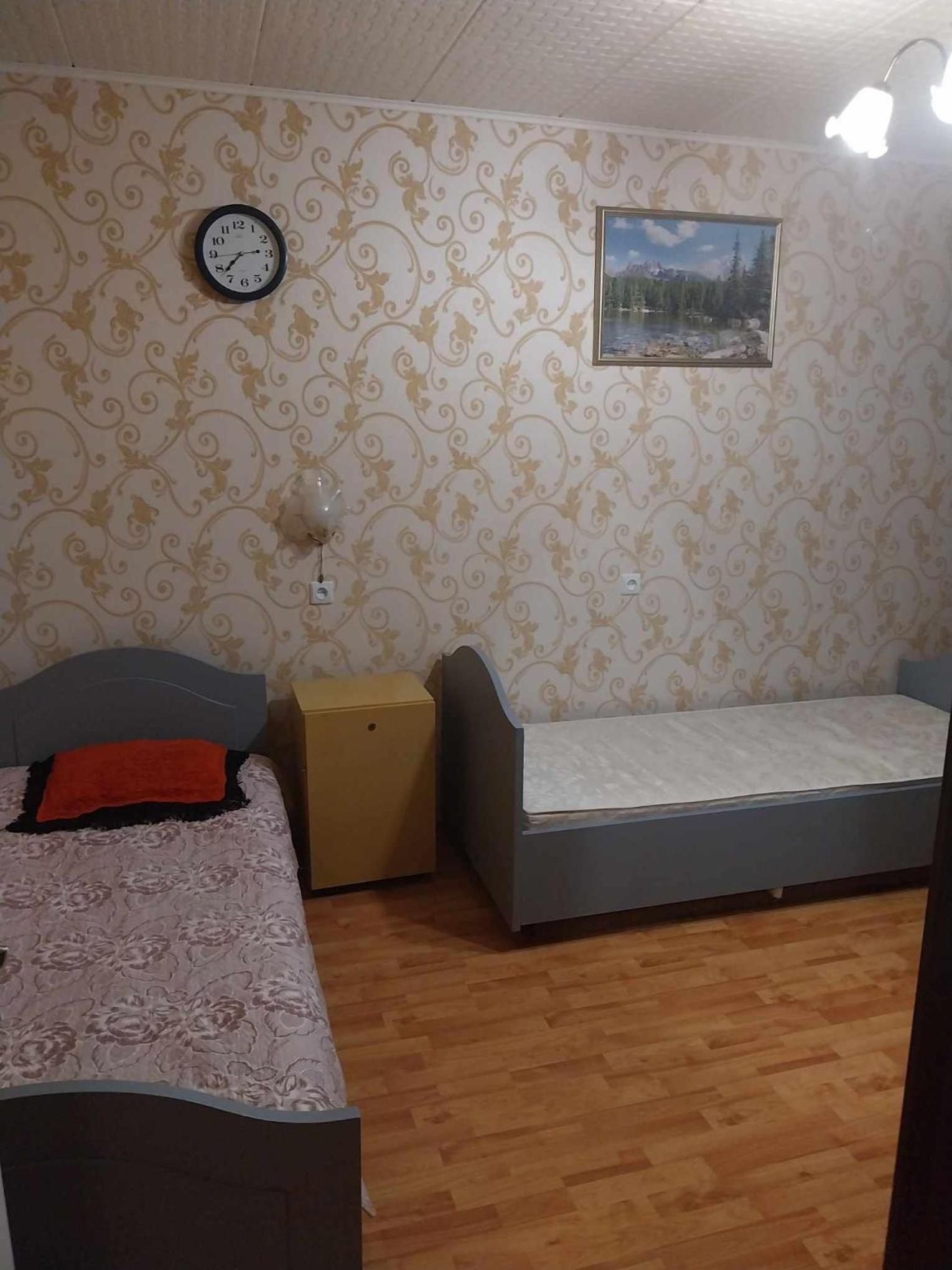 Apartment with Balcony photo 3