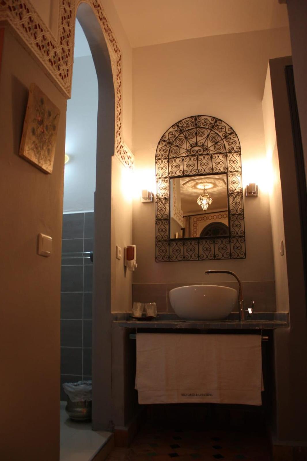 Standard Queen Room photo 1