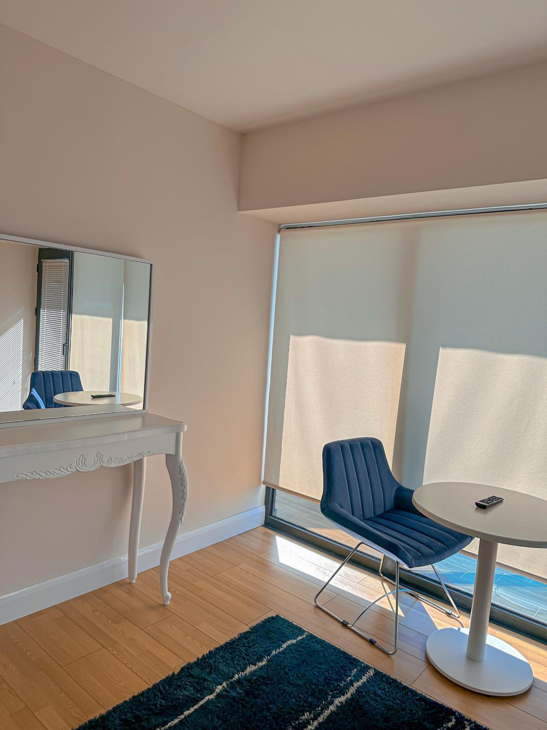 Apartment with Sea View photo 3