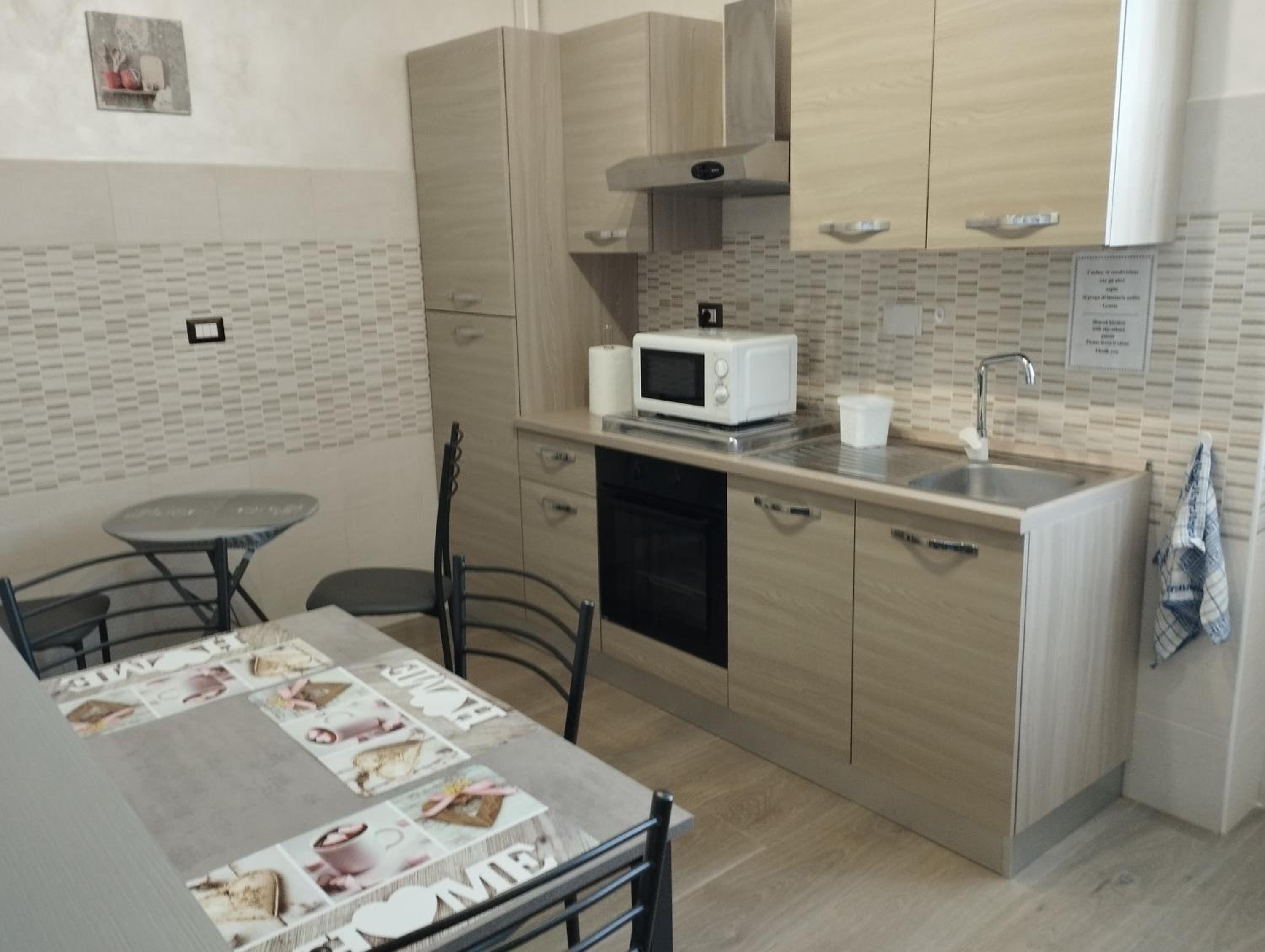 Double Room with Private Bathroom photo 3