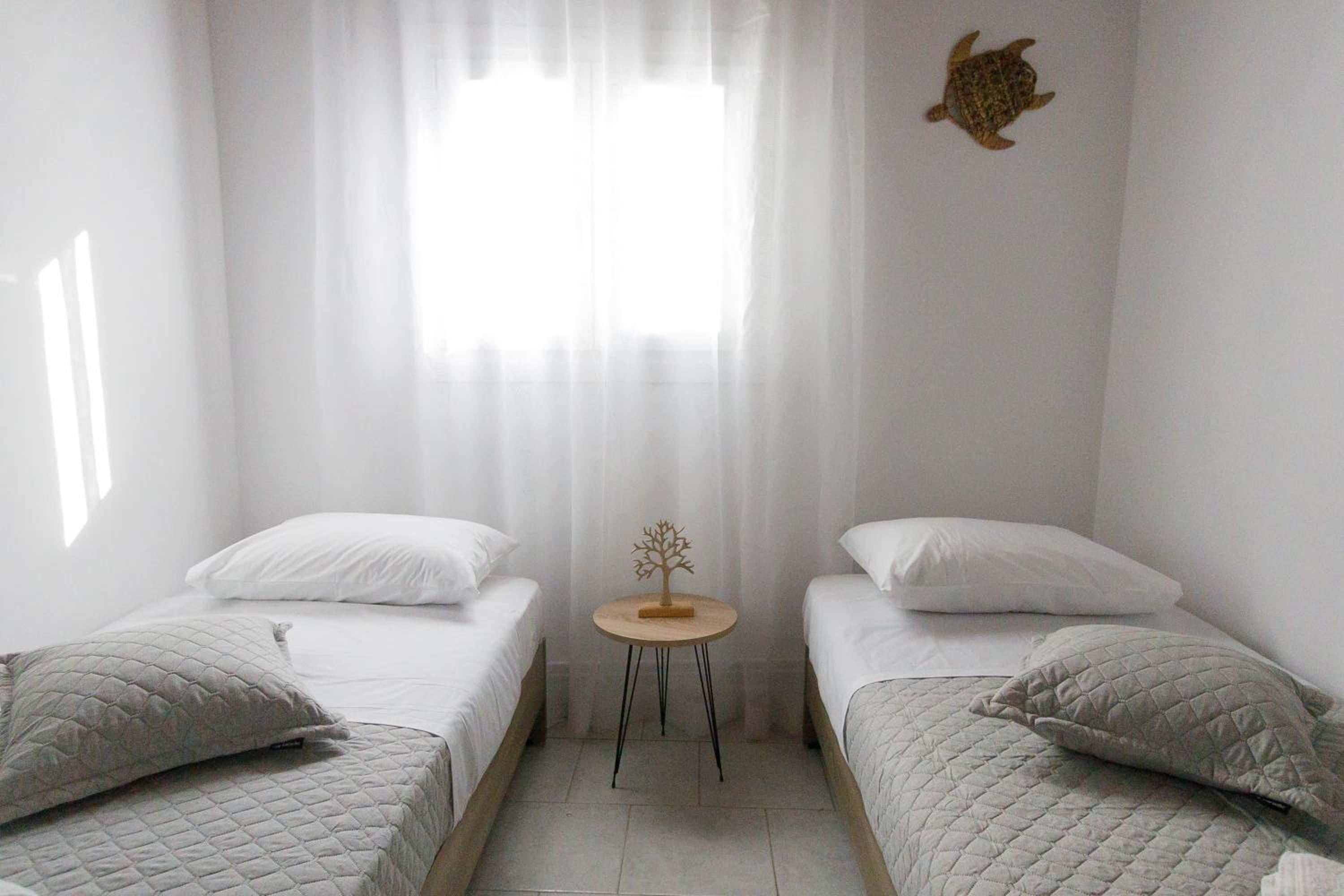 Two-Bedroom House photo 3