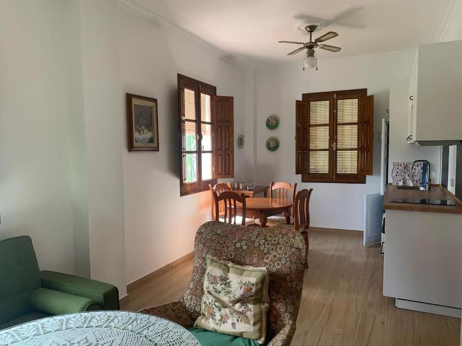 Two-Bedroom House photo 2