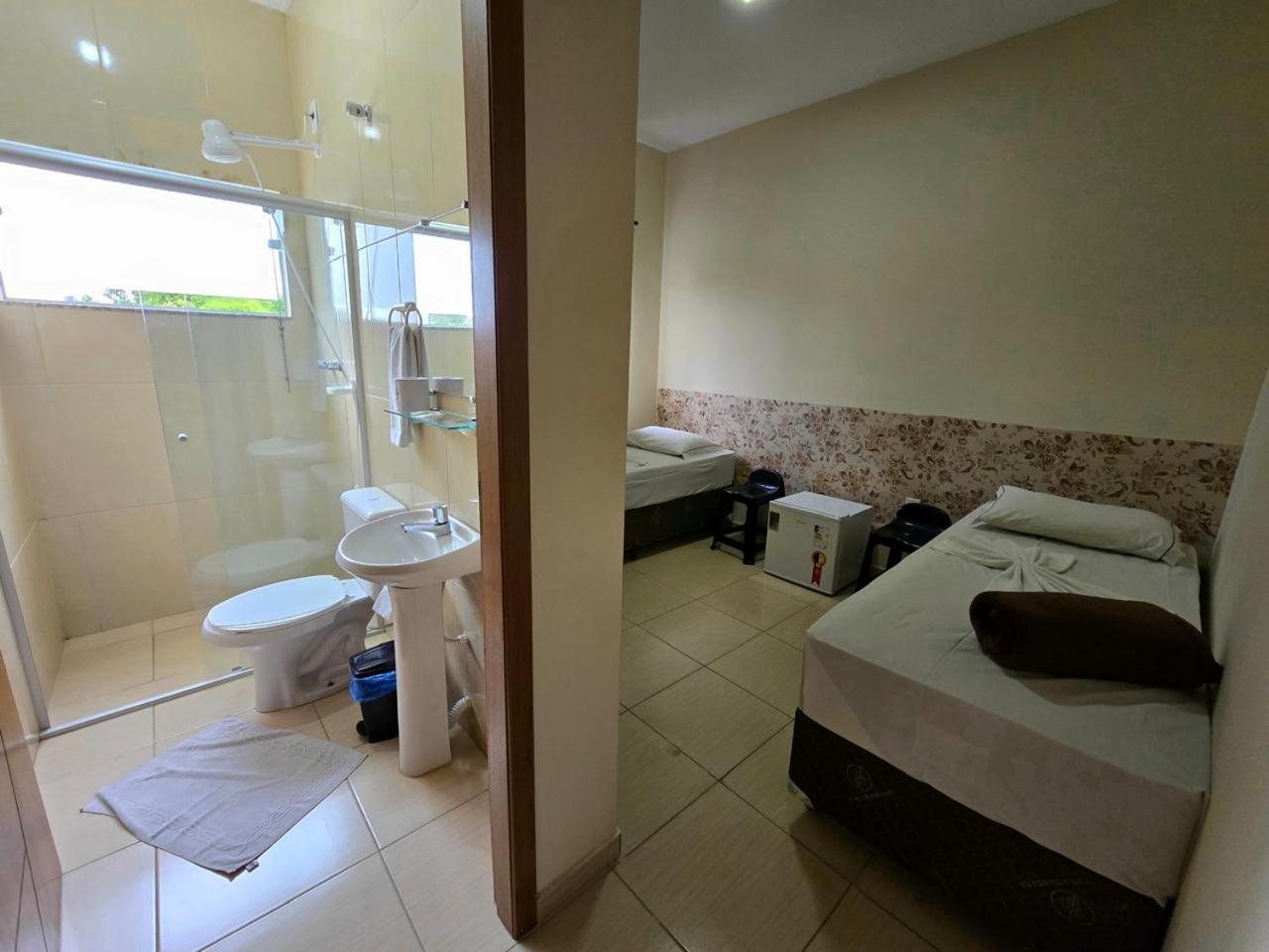 Double or Twin Room - Photo 4