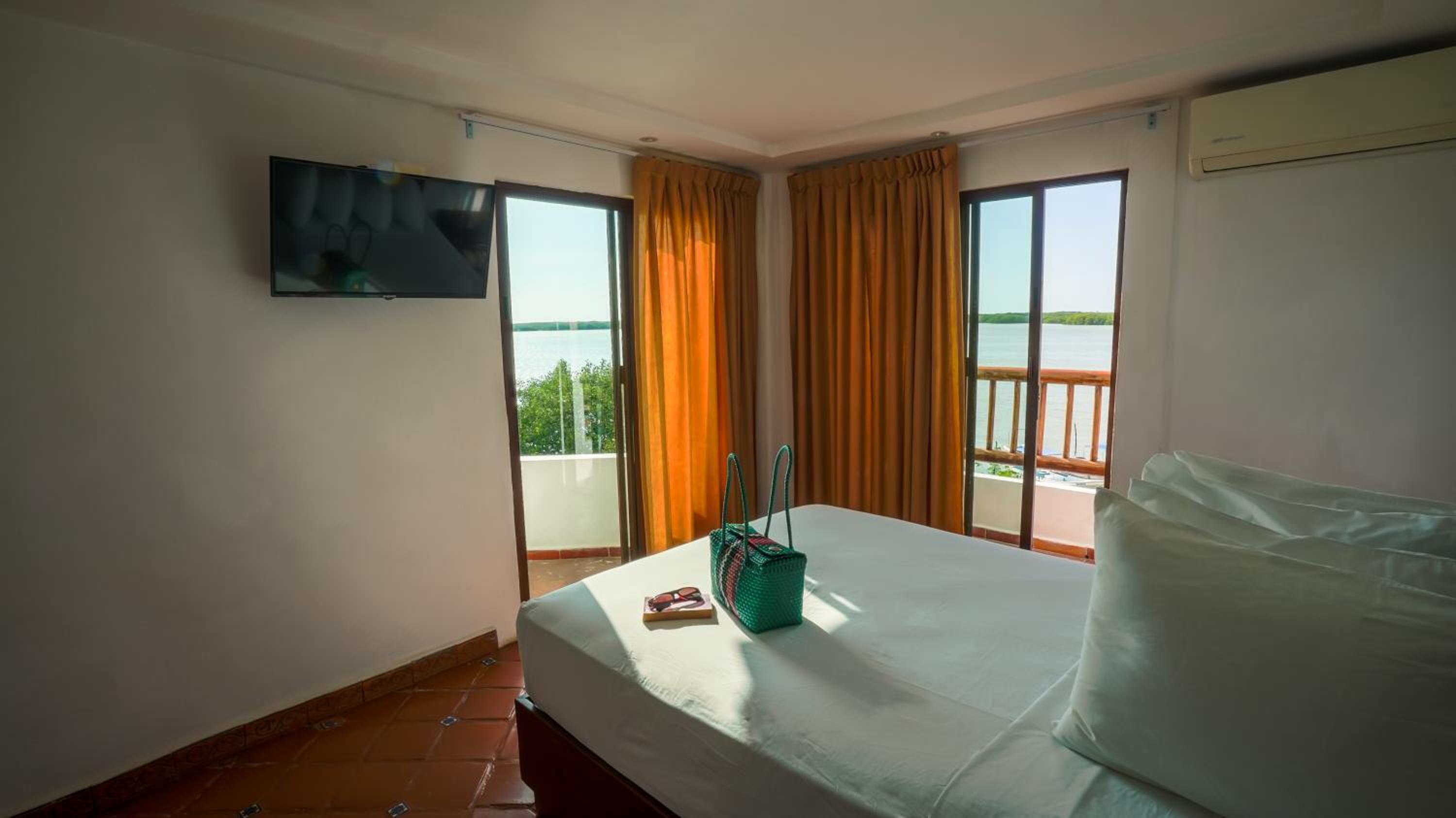 Suite photo 1