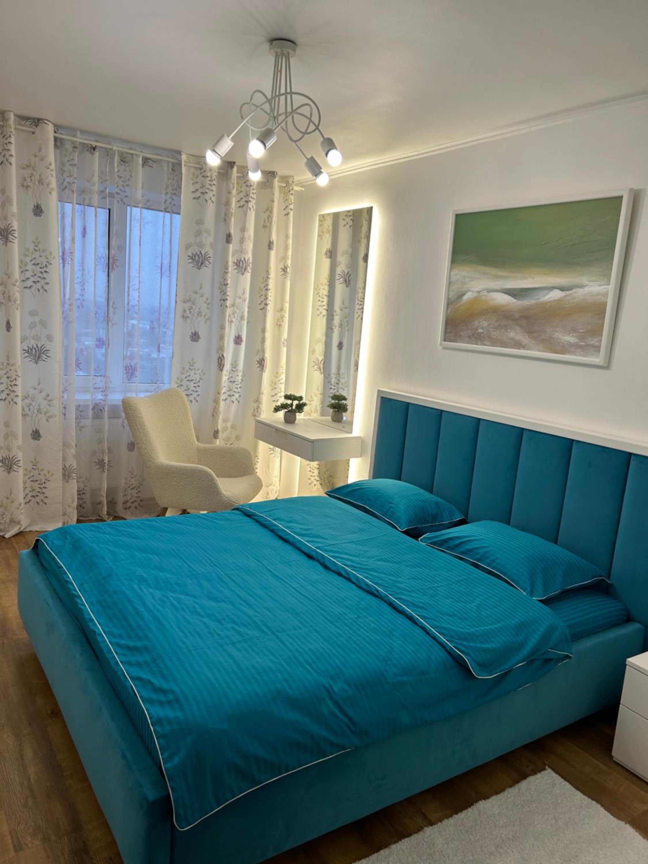 Apartment photo 2