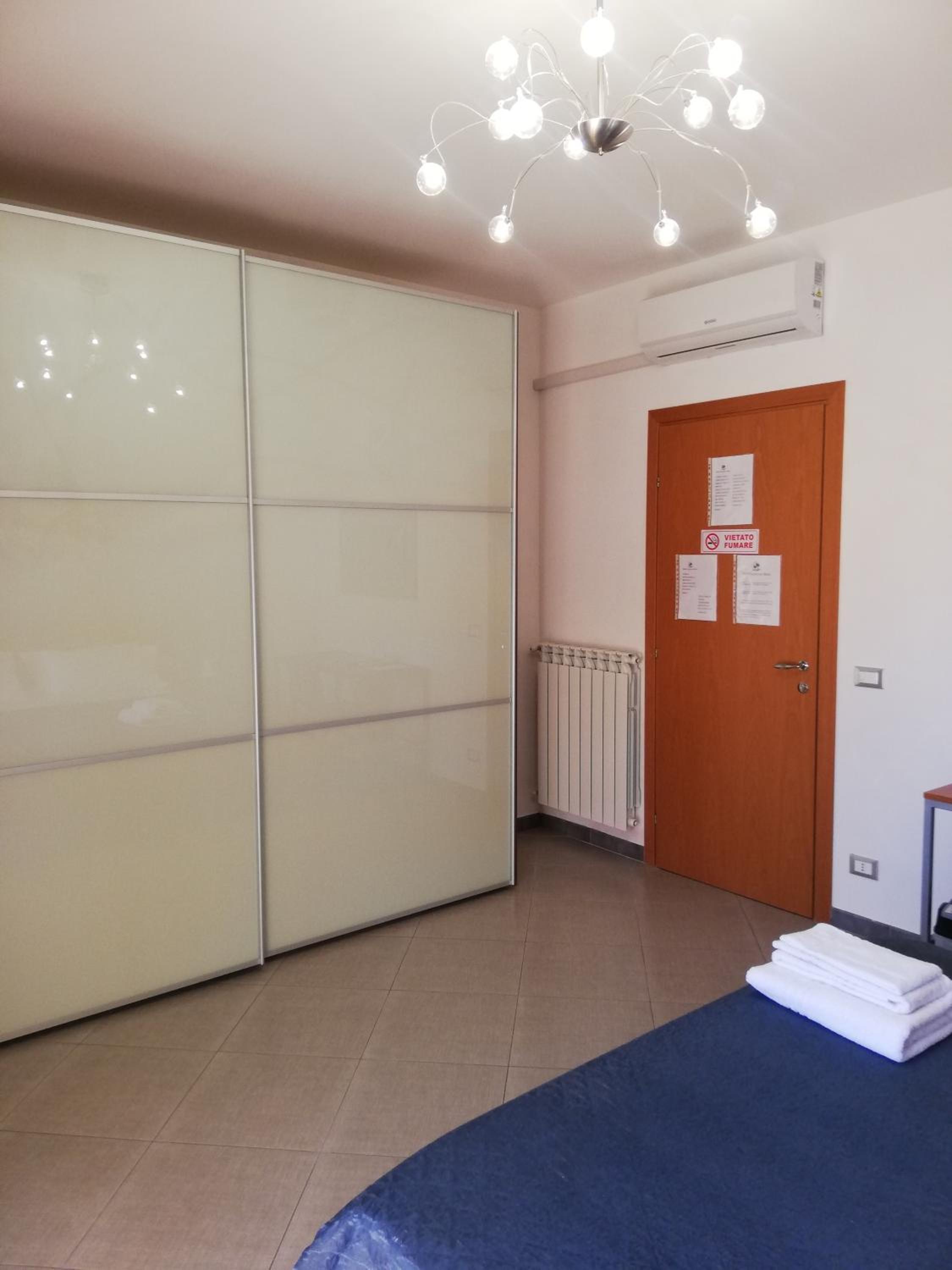 Standard Double Room with Shared Bathroom