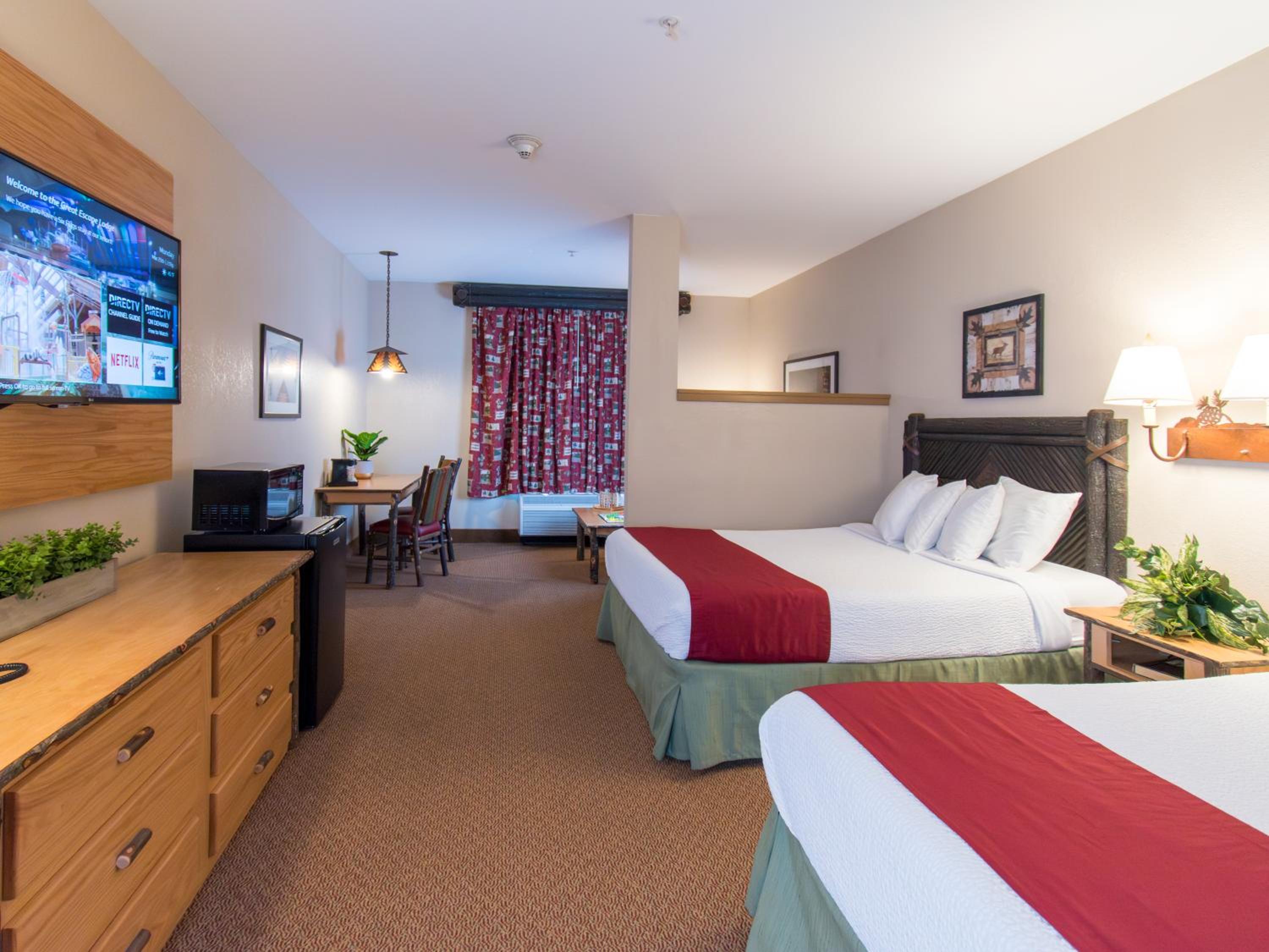 Room with Indoor Waterpark - Photo 1