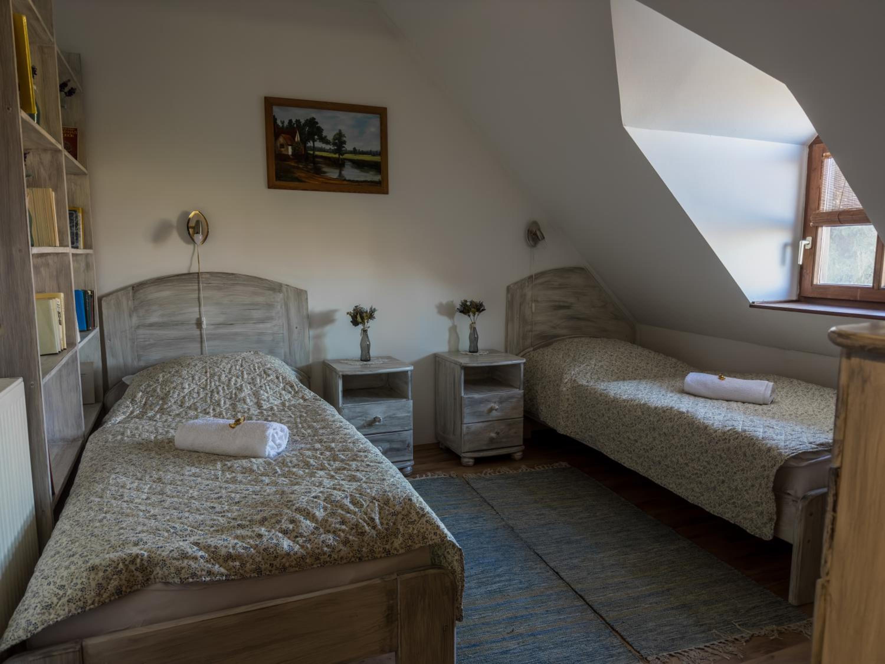 Standard Twin Room photo 3