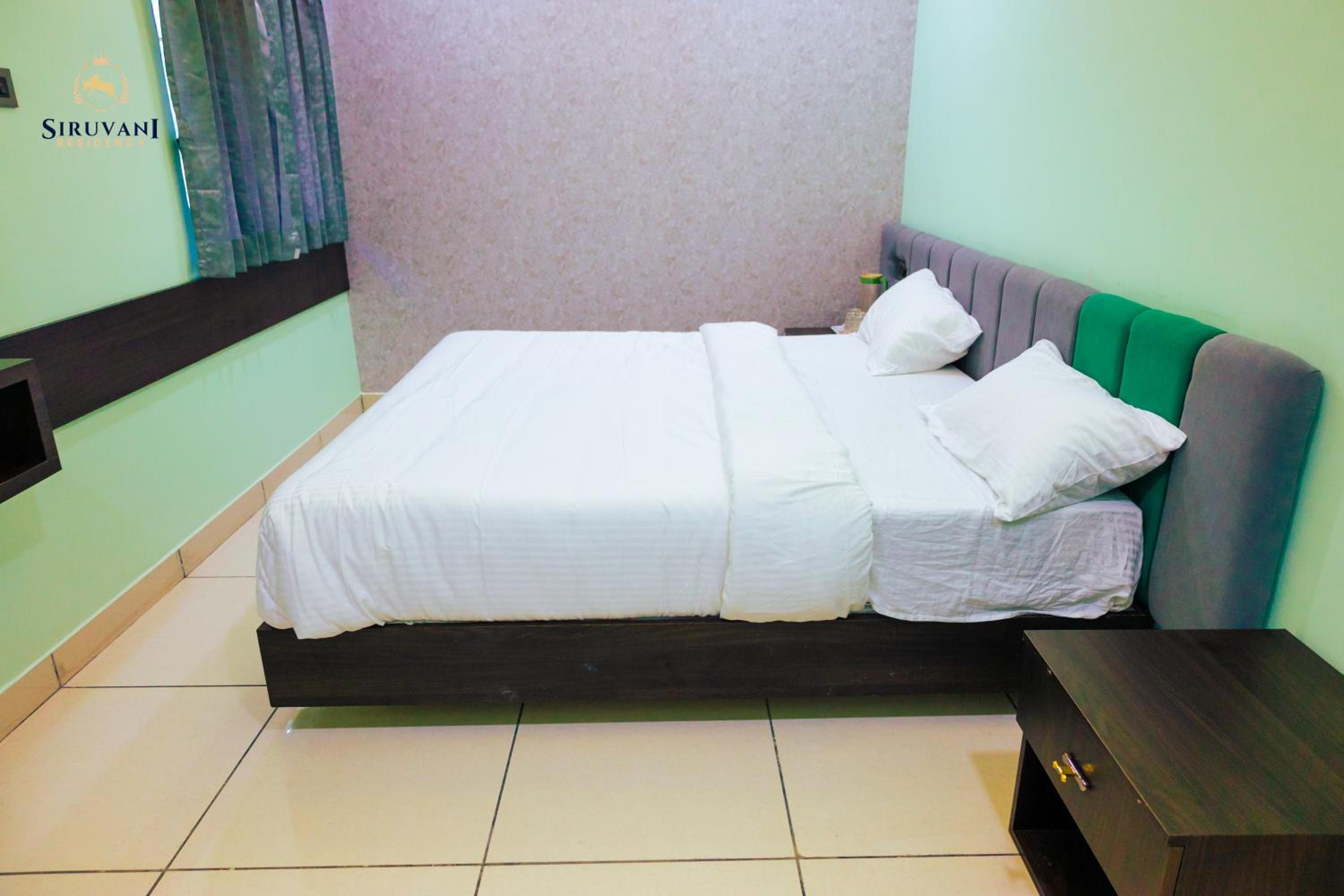 Deluxe Double Room - Photo 3