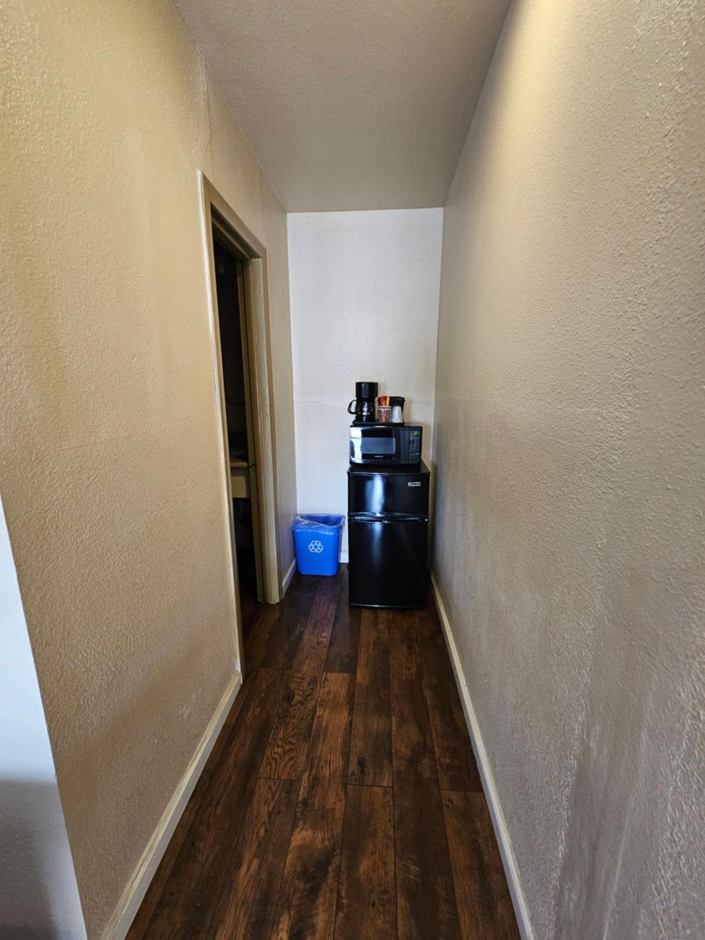 Standard Double Room - Photo 6