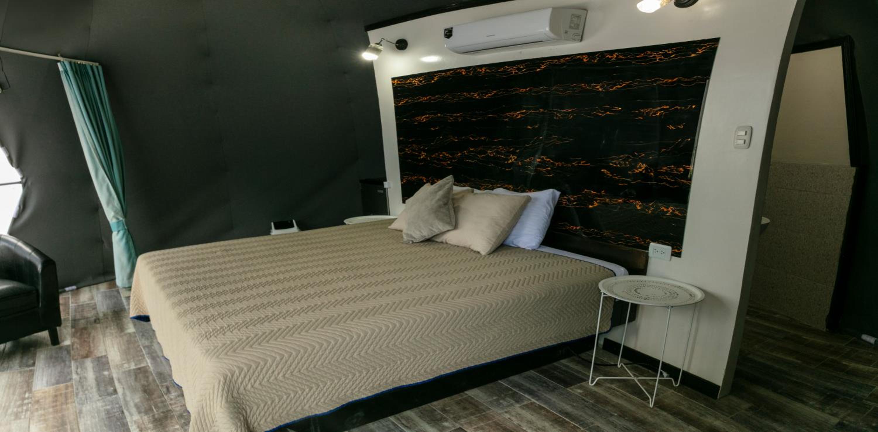Glamping Tent with mini pool not heated