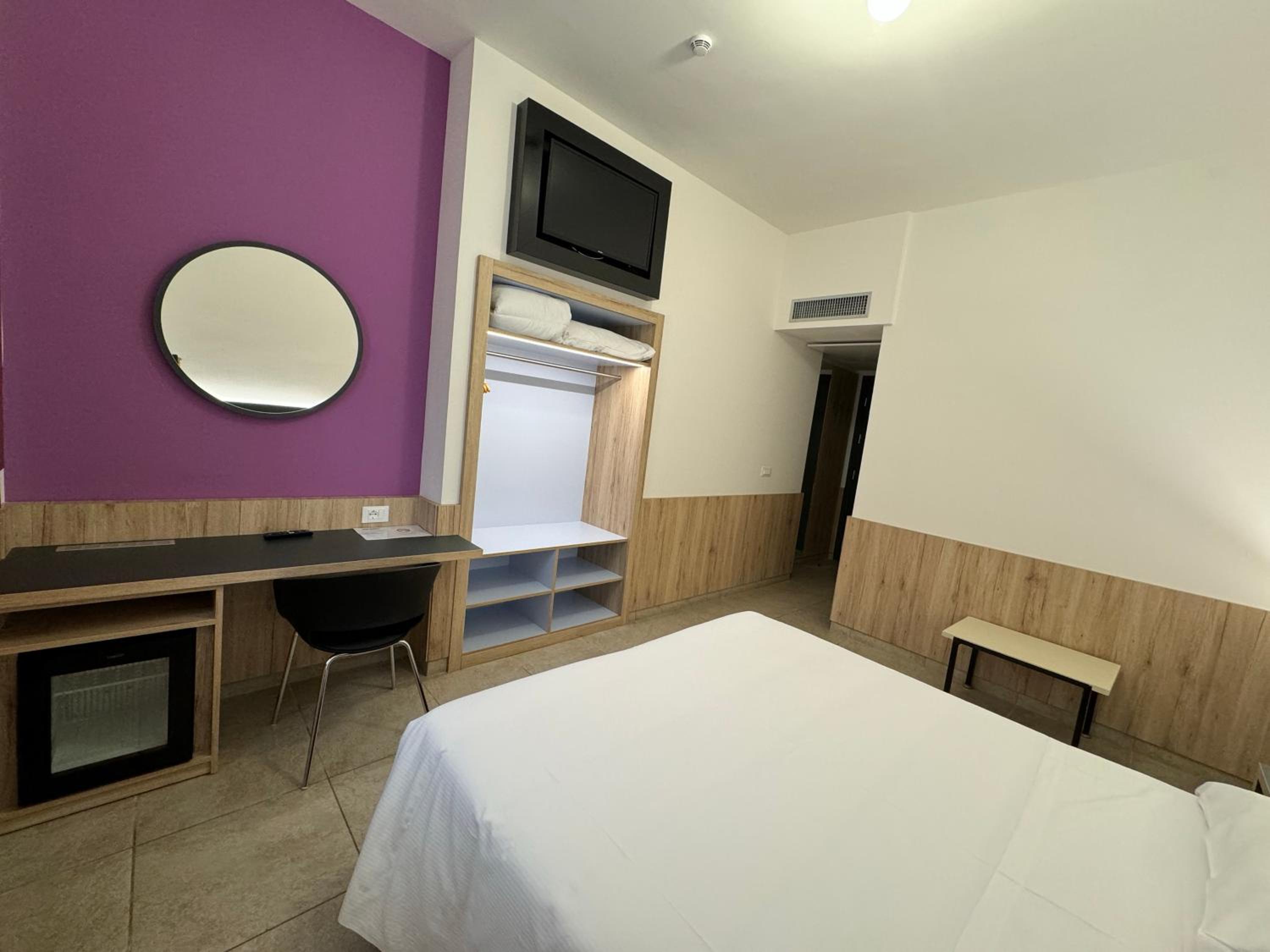Superior Double Room - Photo 1