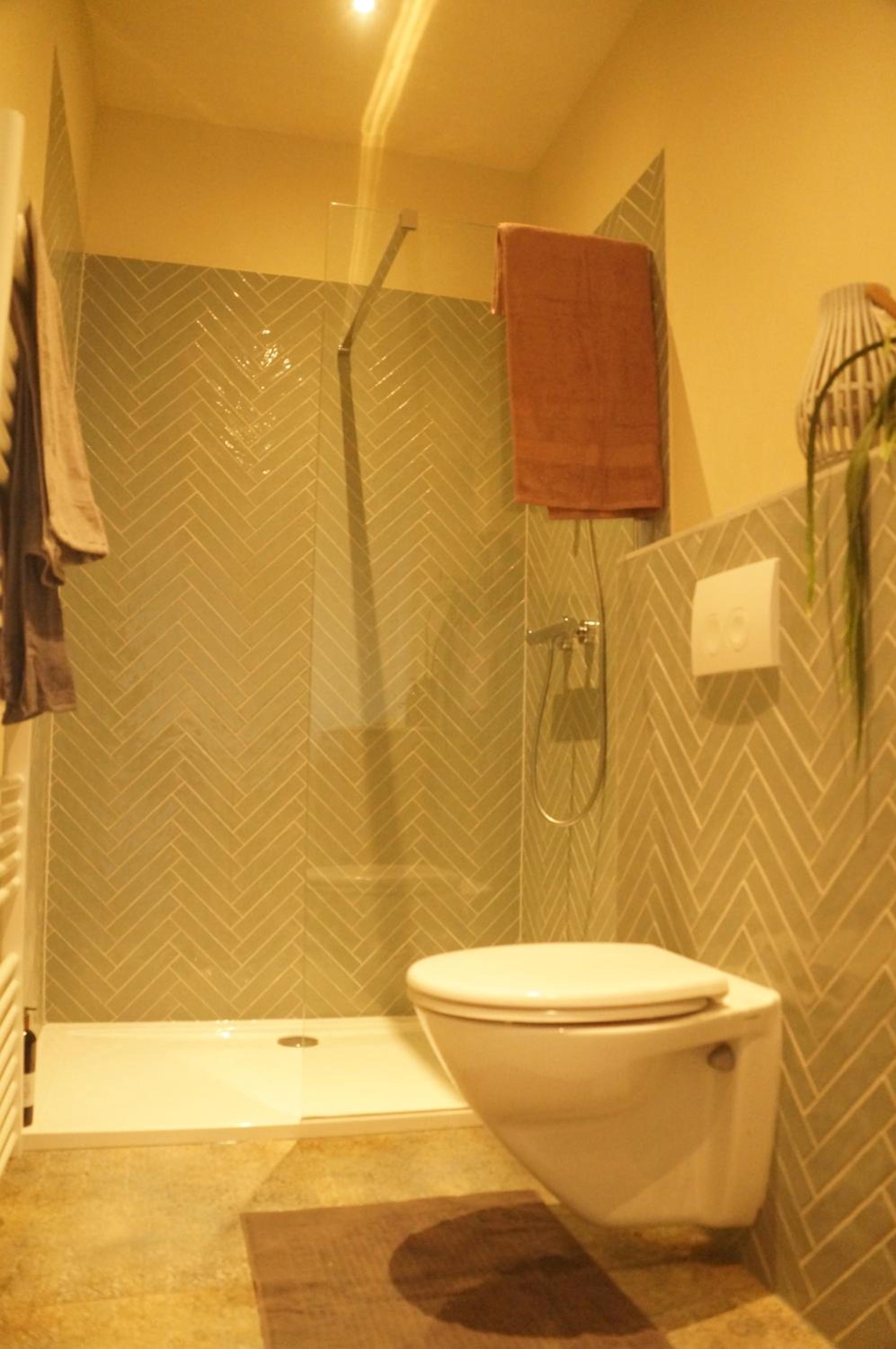 Double Room with Private Bathroom - Photo 4