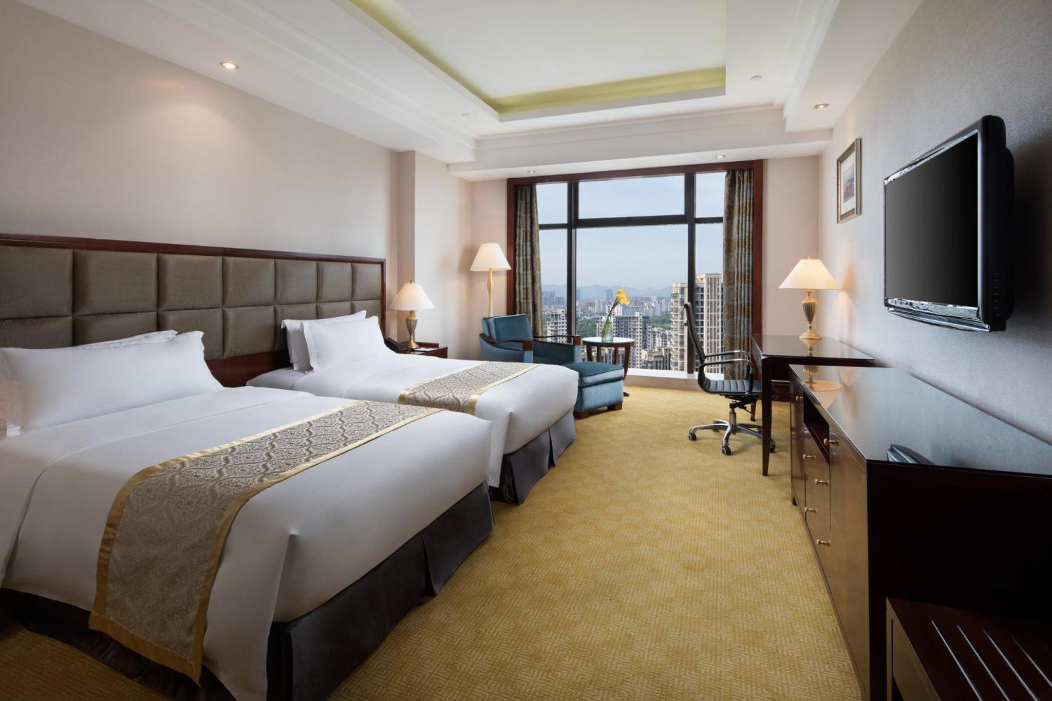 Premium Twin Room - Photo 1
