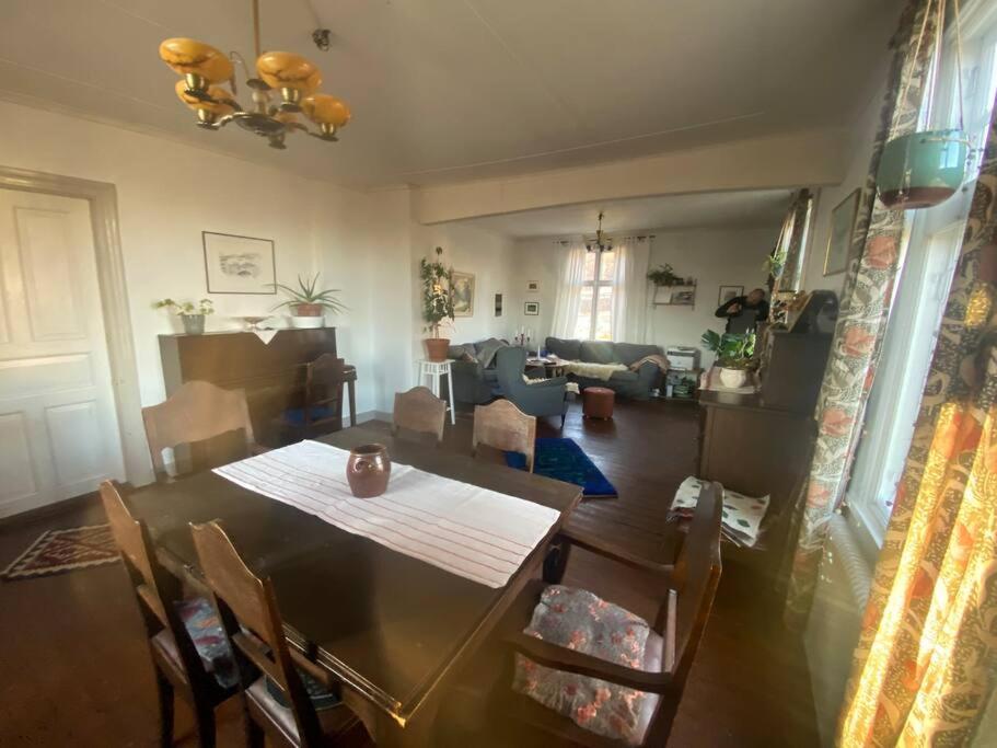 Three-Bedroom Villa photo 3