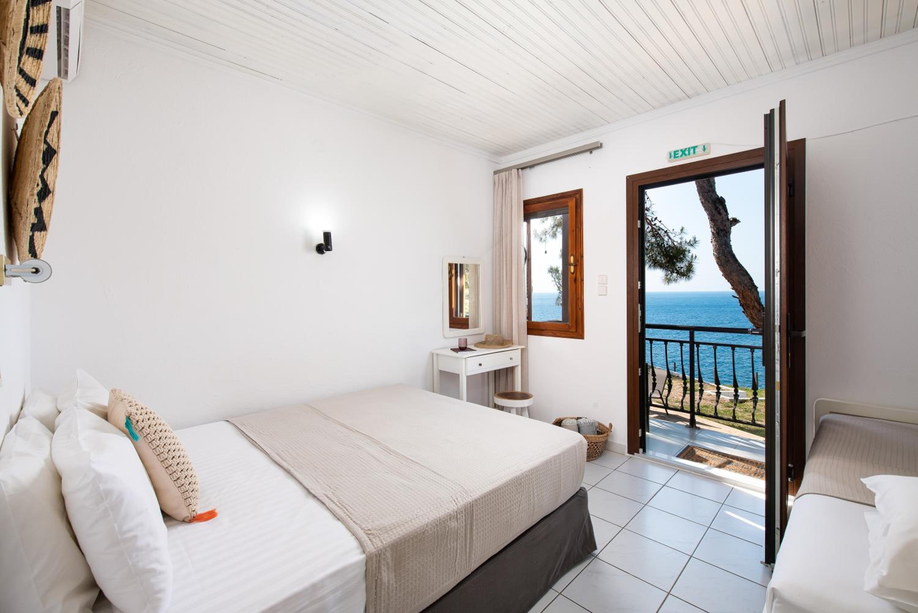 Studio with Sea View photo 1