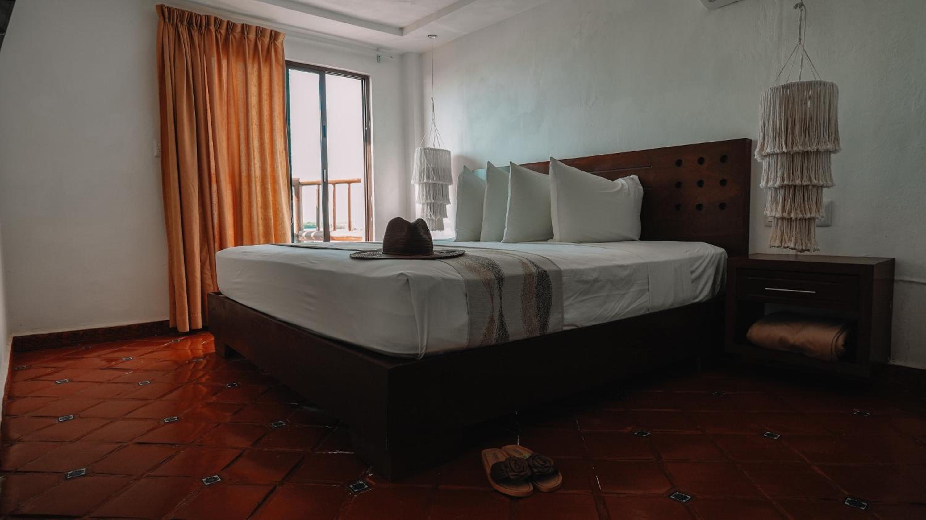 Double Room with Sea View photo 3