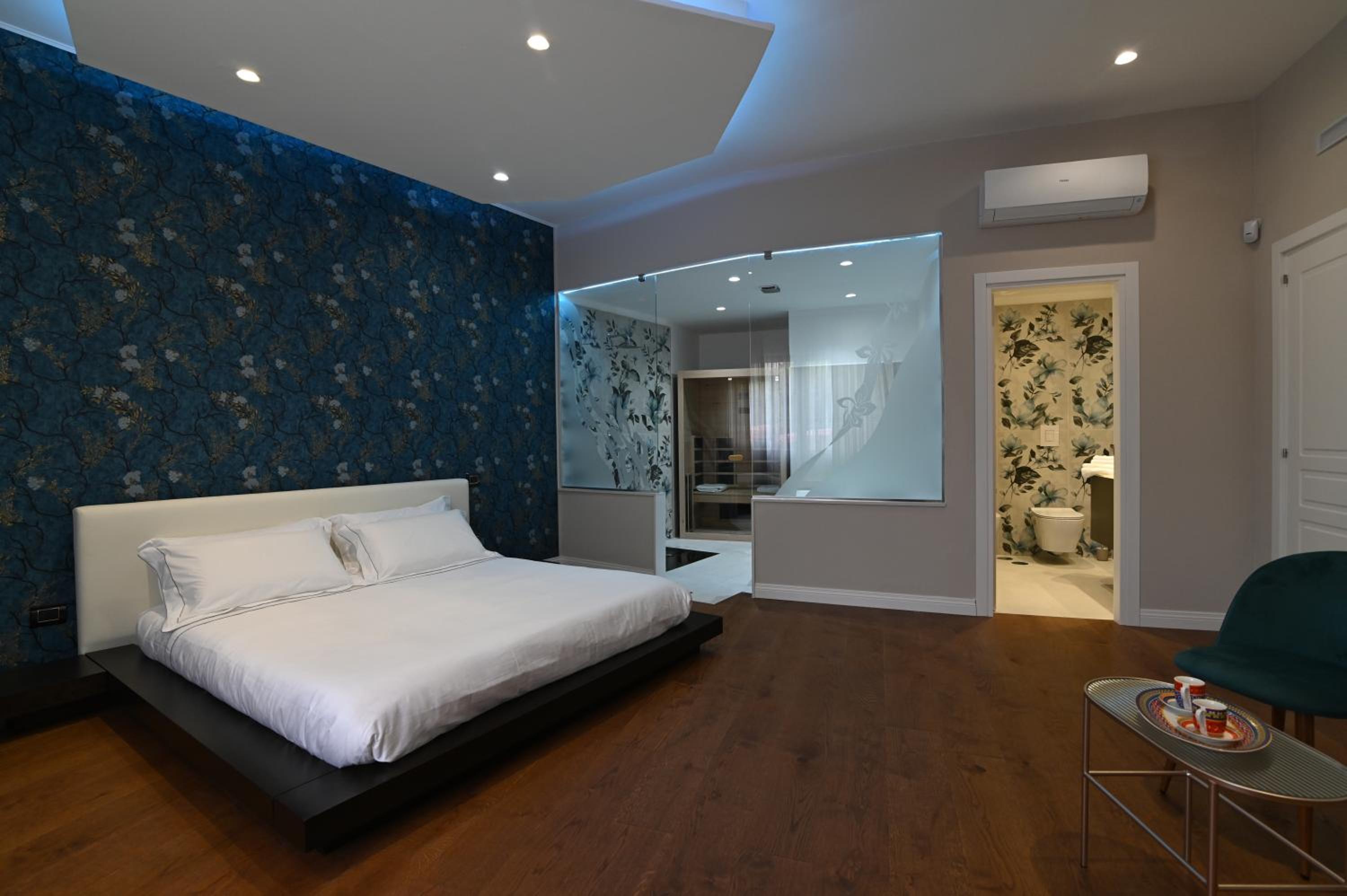 Premium Quadruple Room