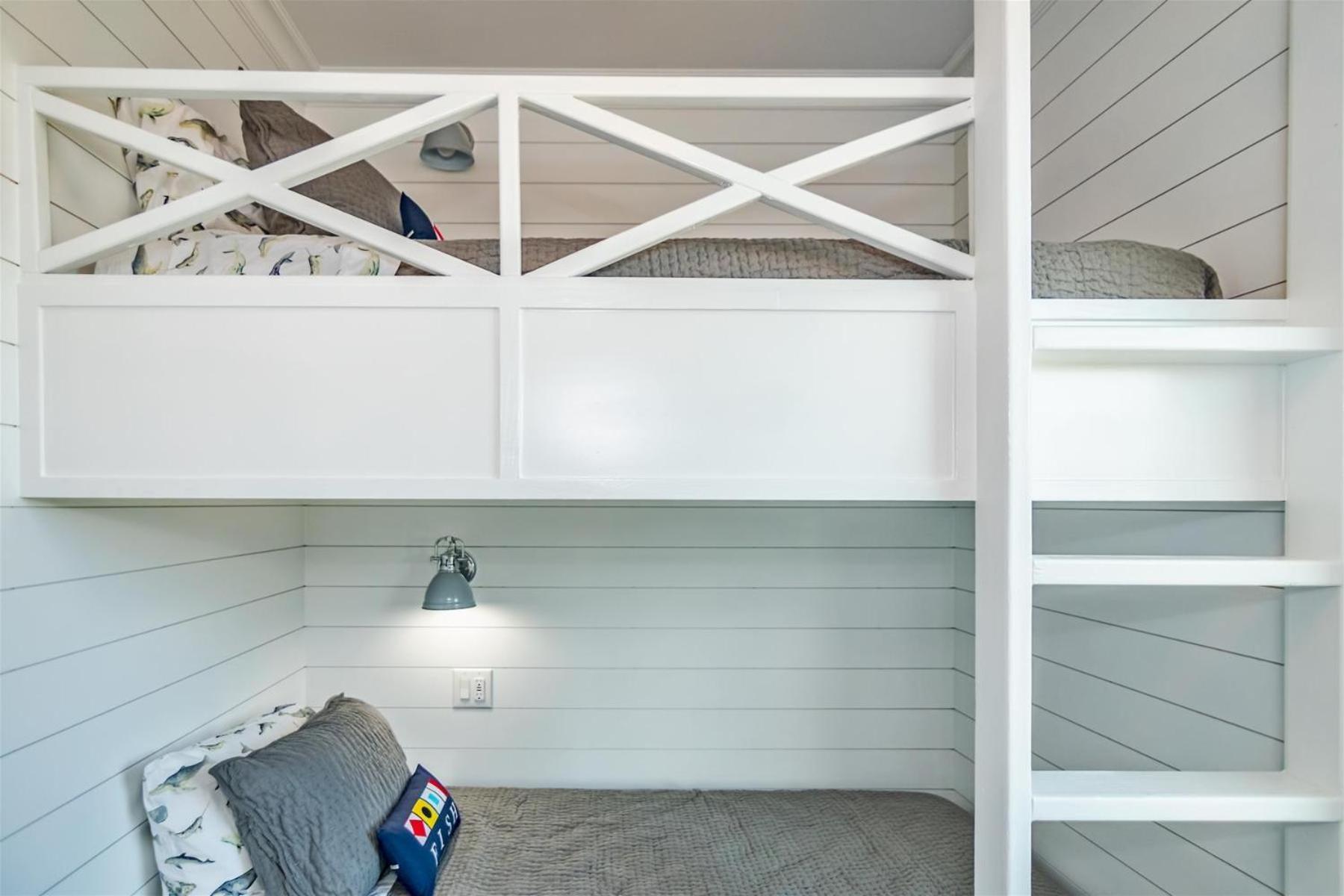 Vacation Home photo 3
