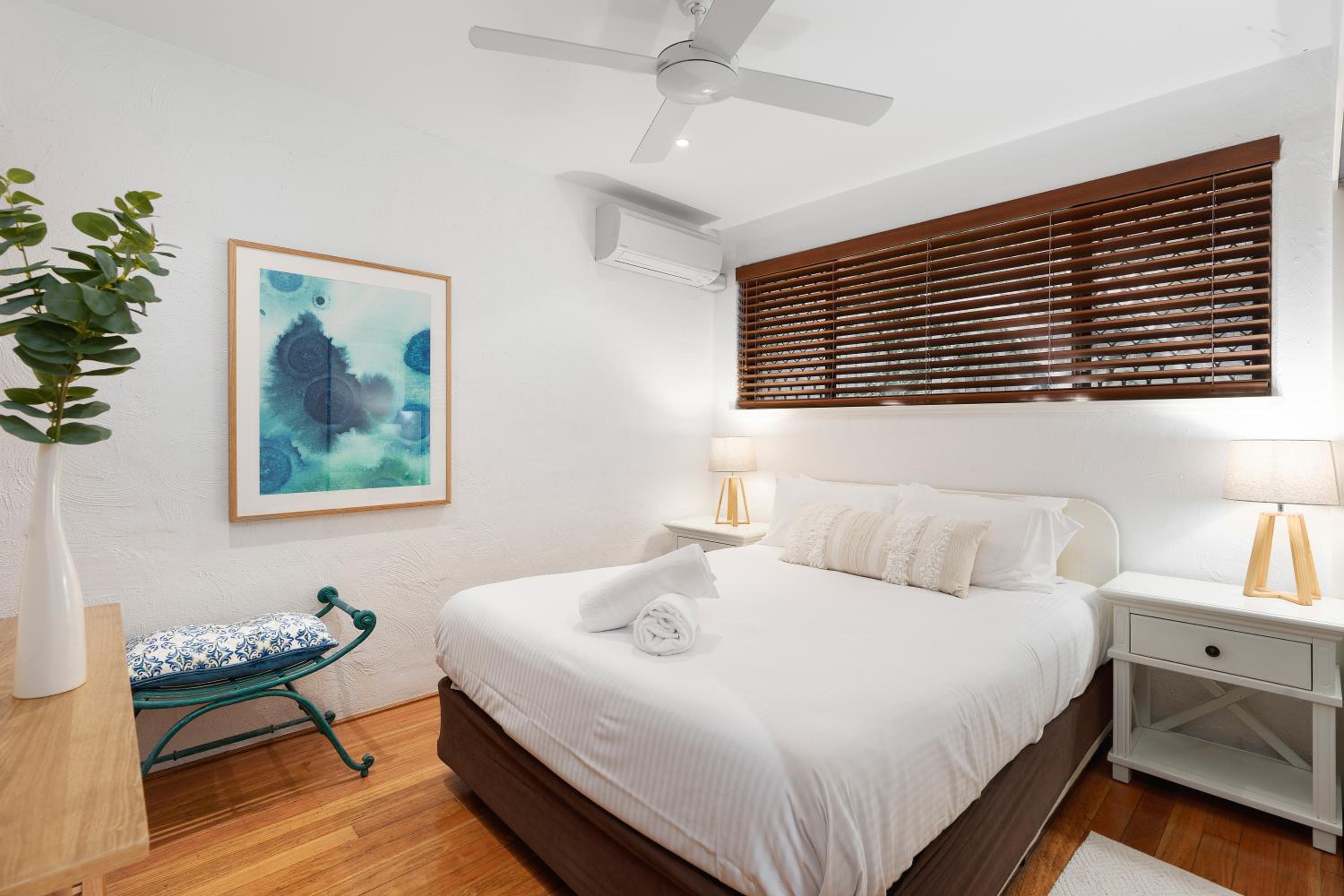 Two-Bedroom Apartment with Partial Ocean View photo 1