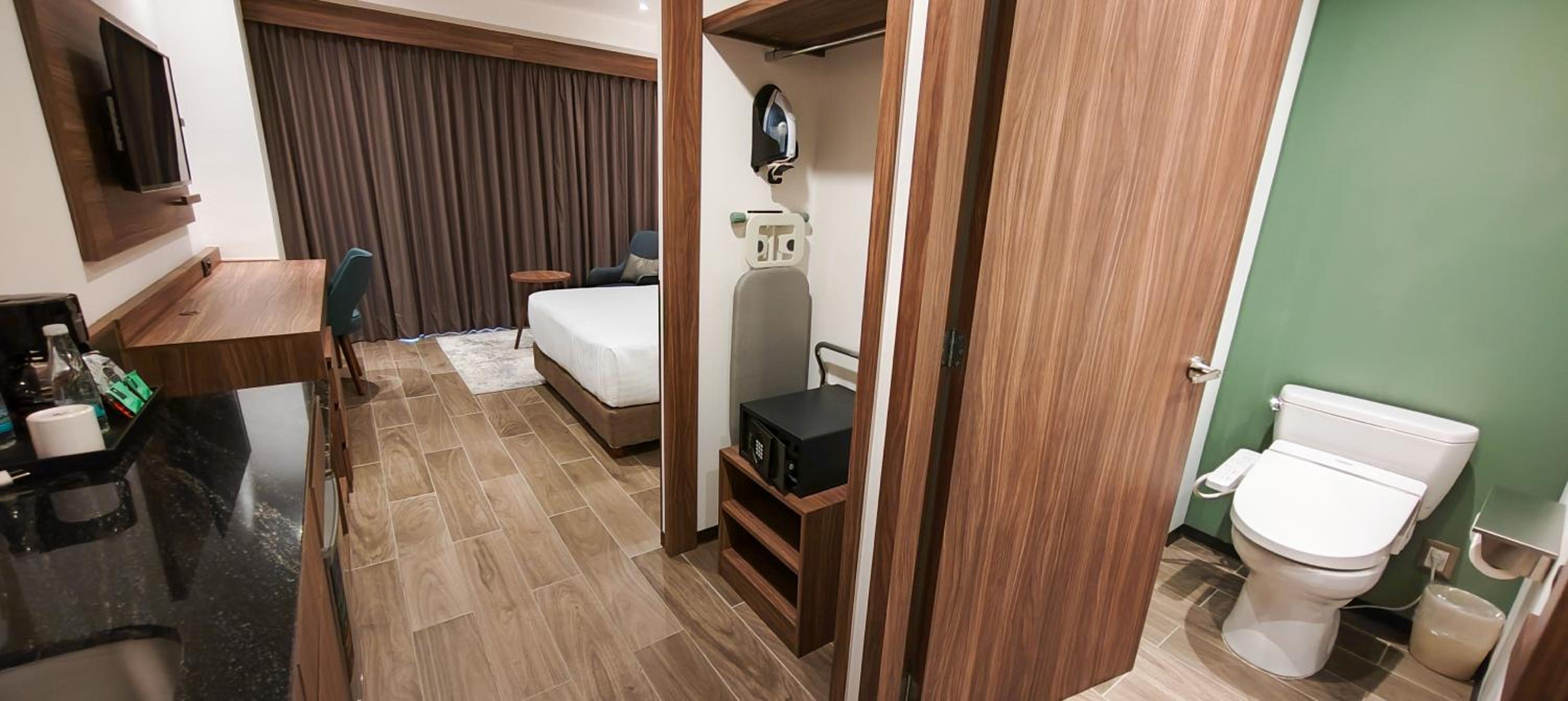 Superior Queen Room - Photo 3