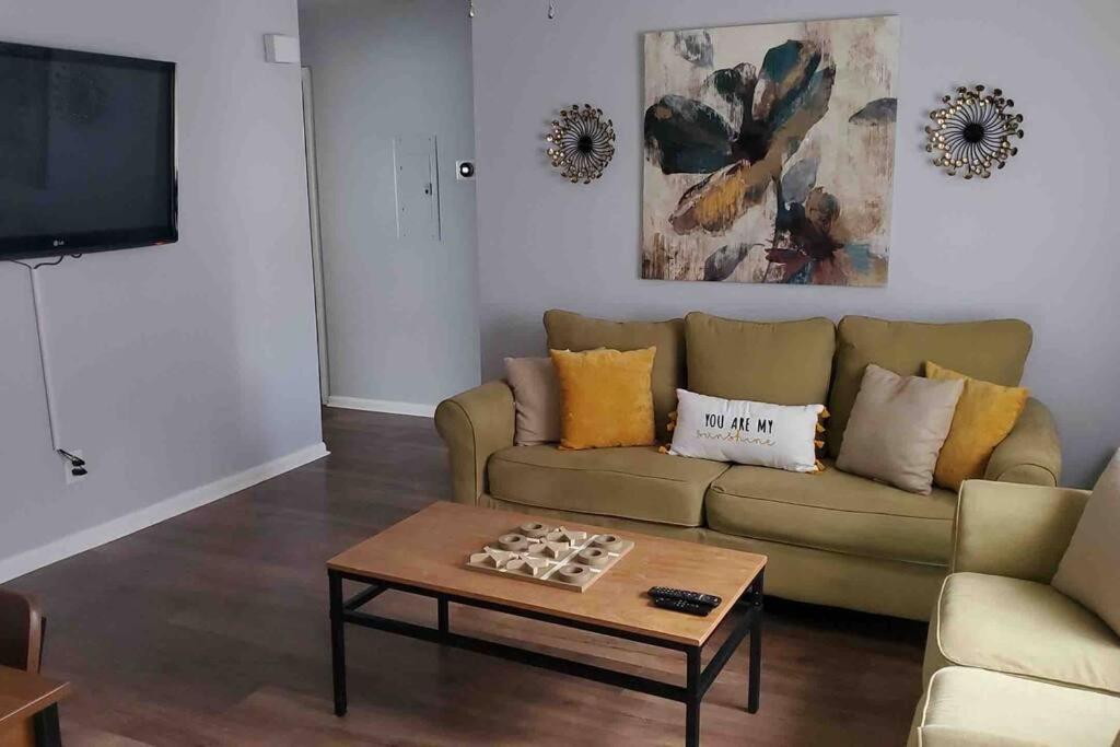 Two-Bedroom Apartment photo 3