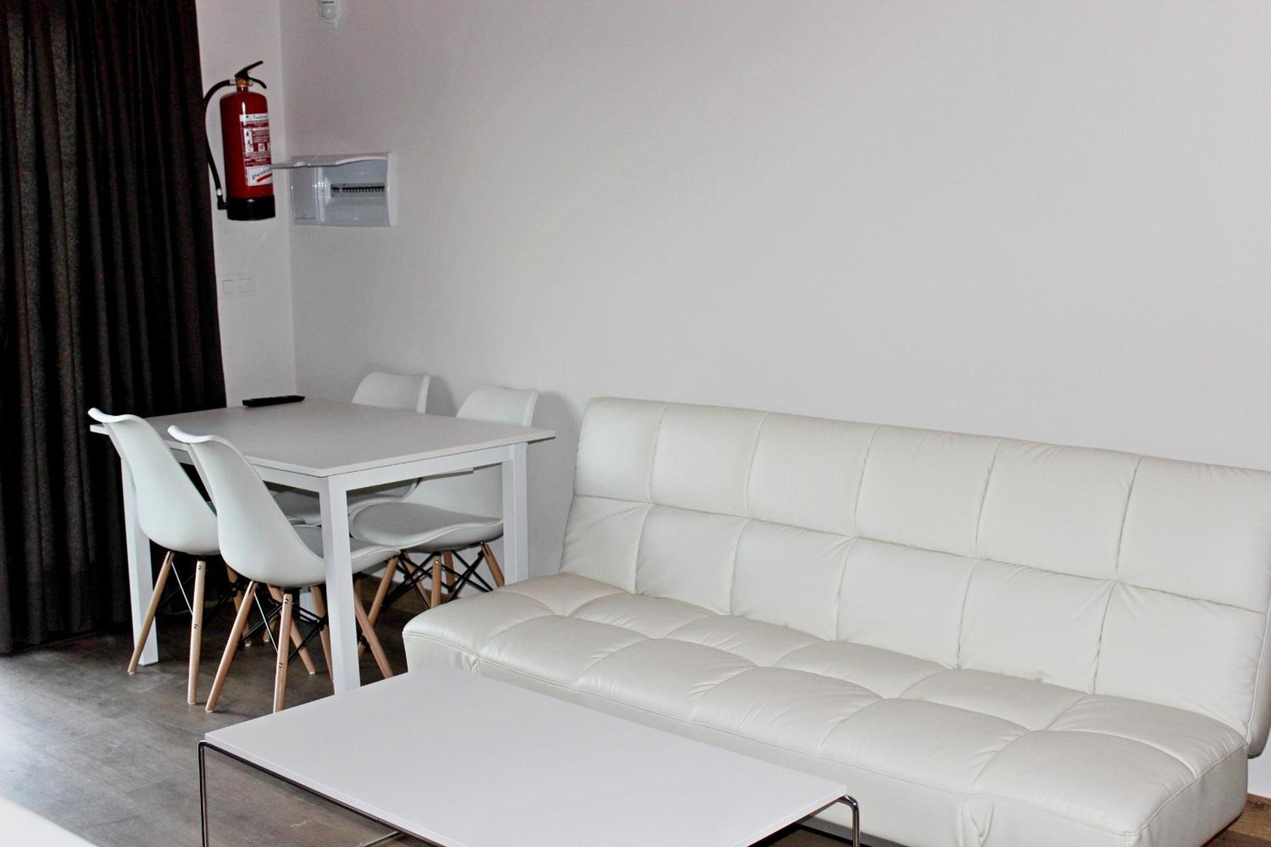 Villa 1