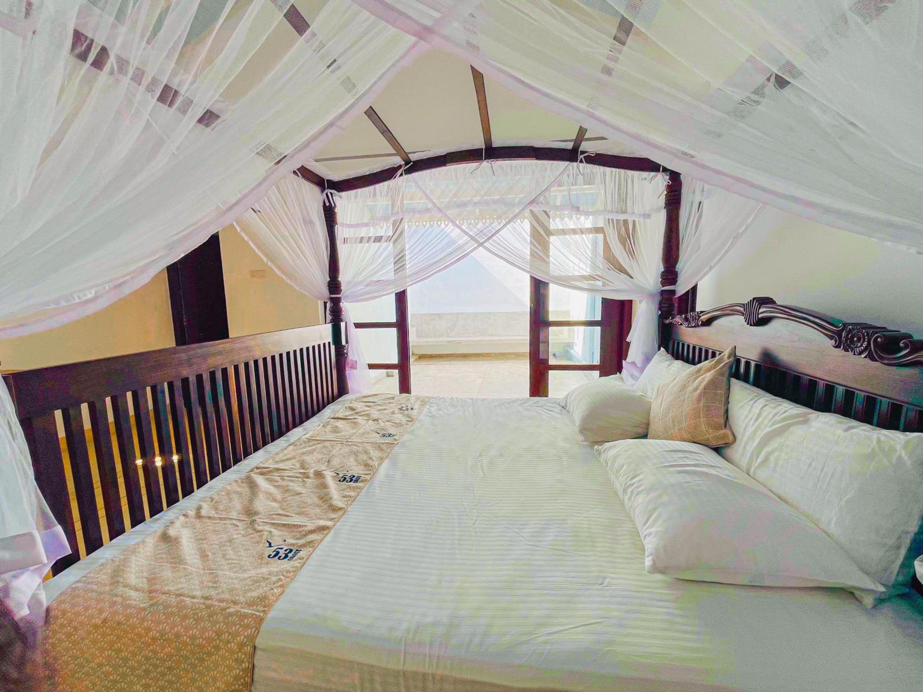 Double Room with Balcony photo 3