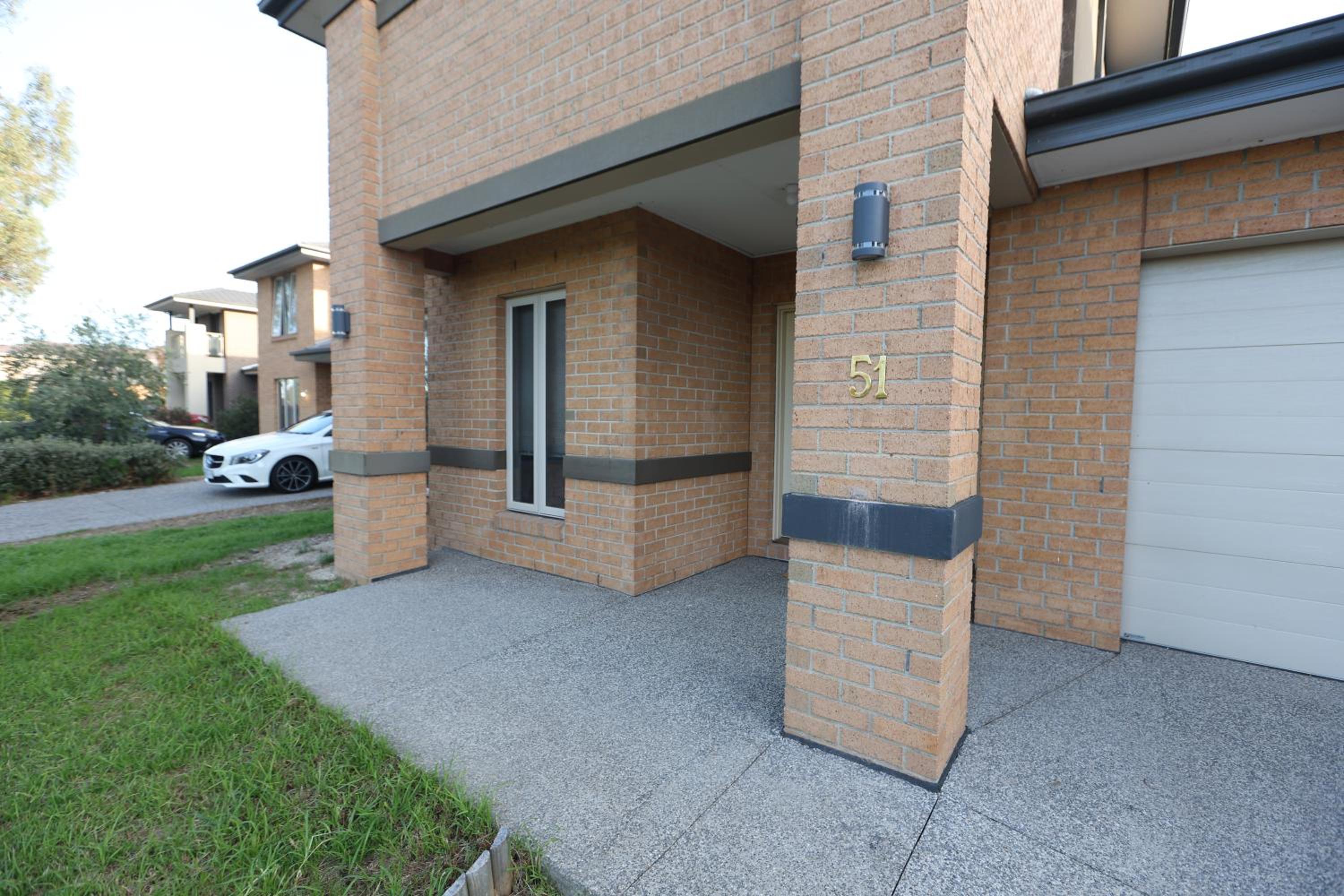 Villa photo 2