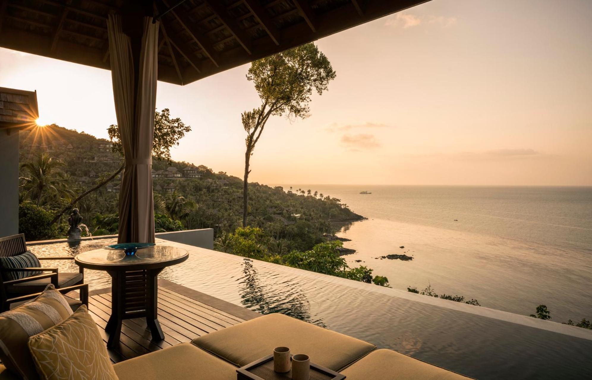 Panoramic Ocean View Pool Villa with One King Bed - Photo 2