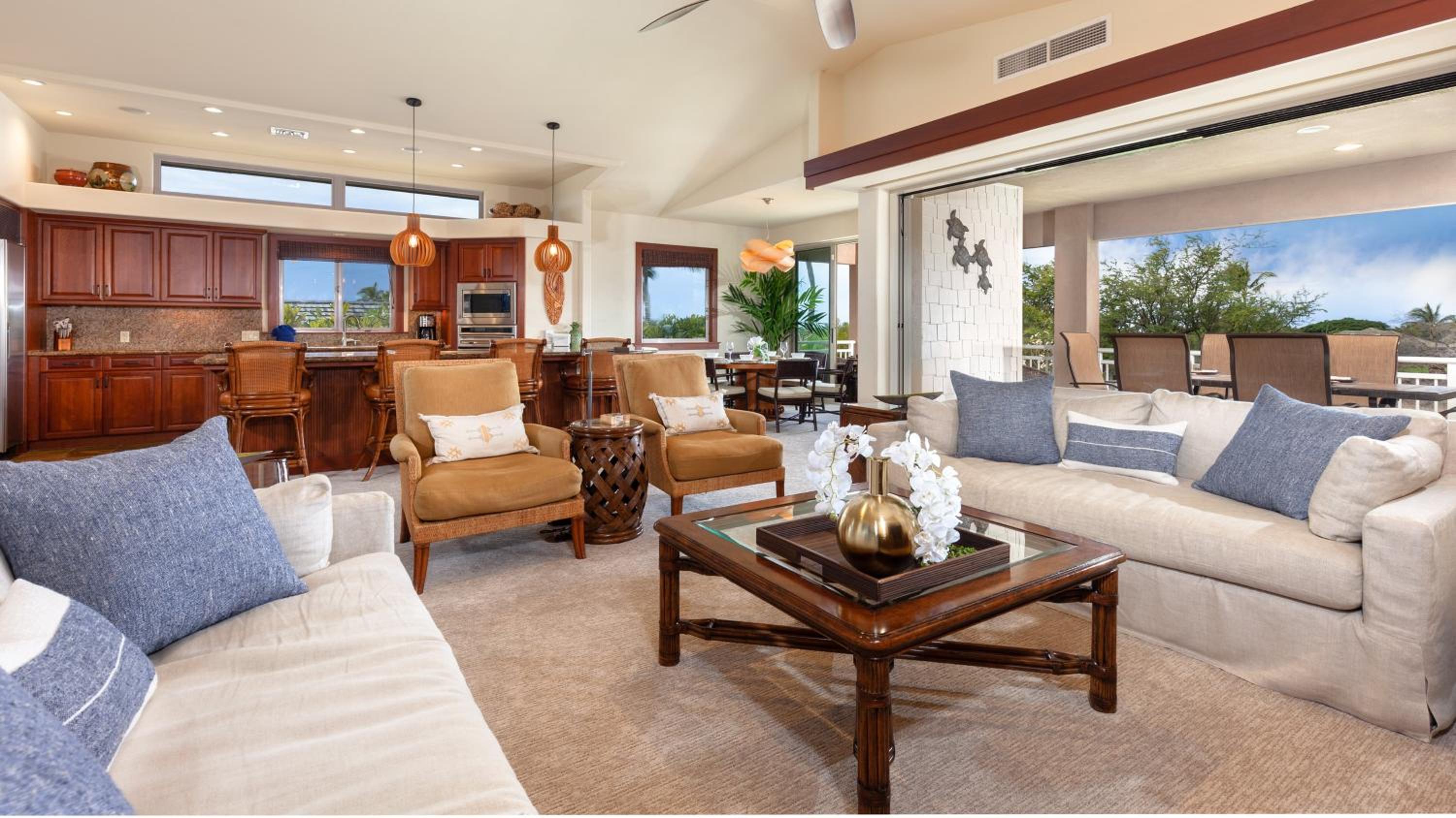 Villa photo 1