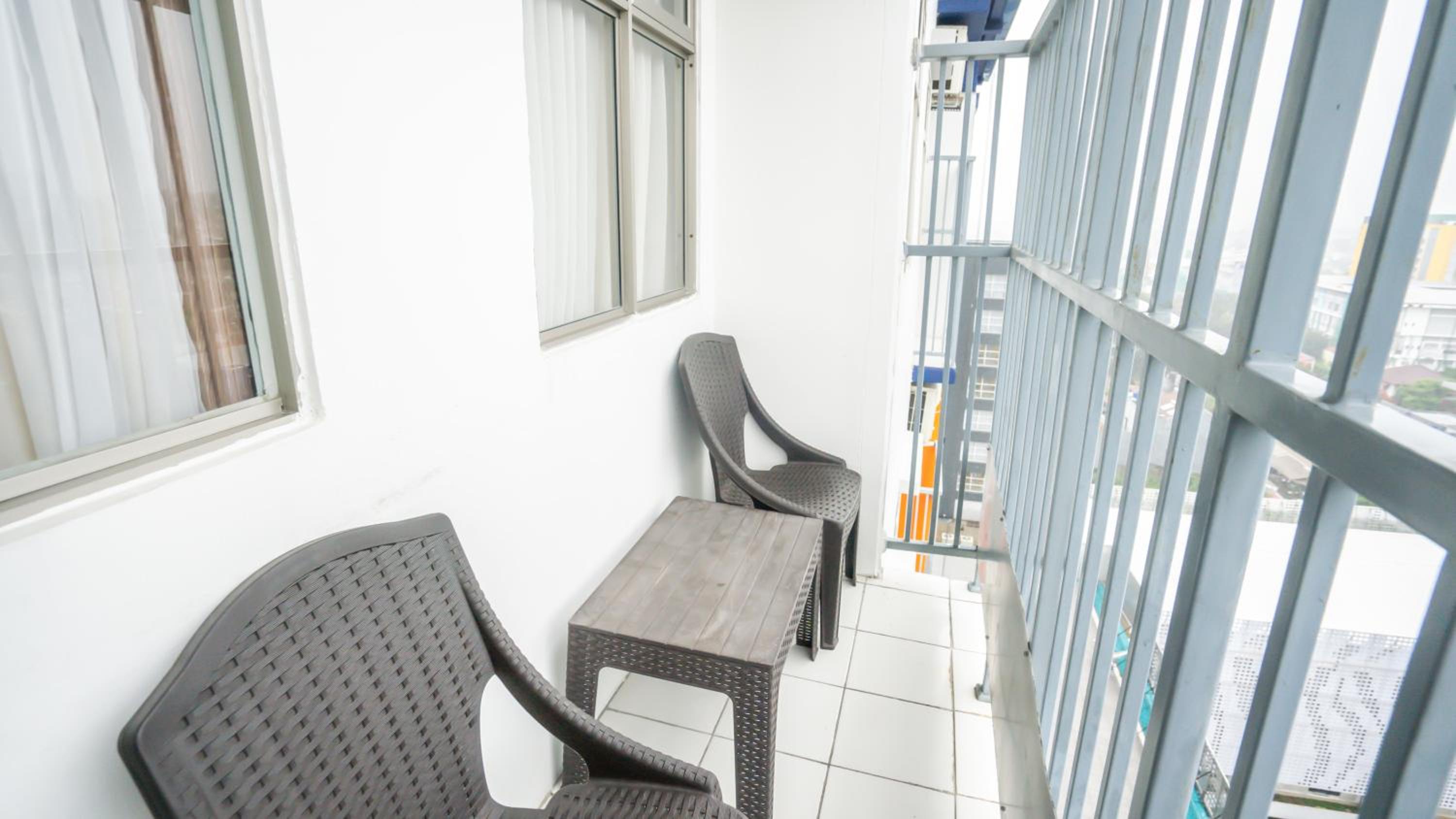 Suite with Balcony - Photo 5