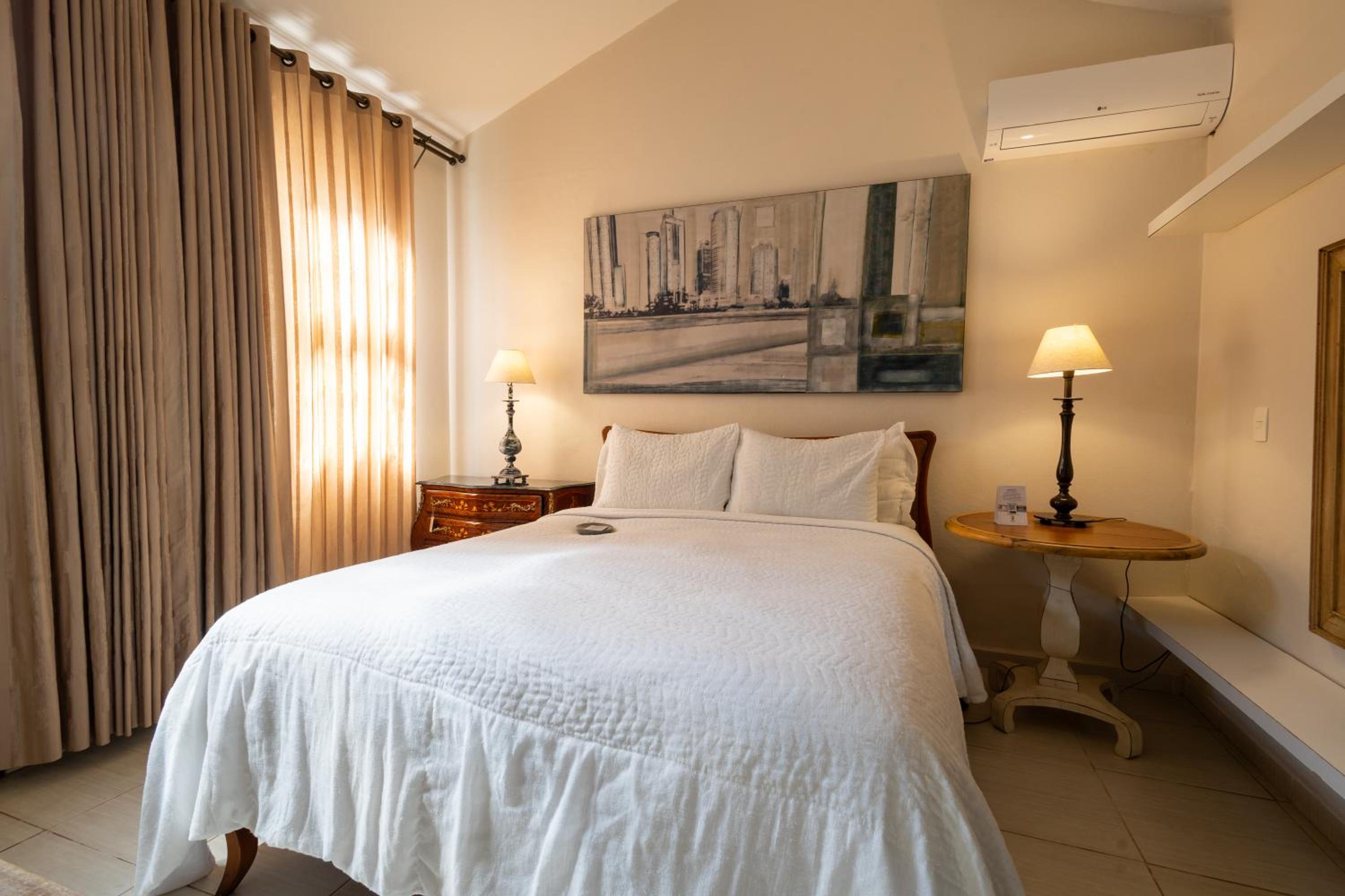 Budget Double Room photo 1