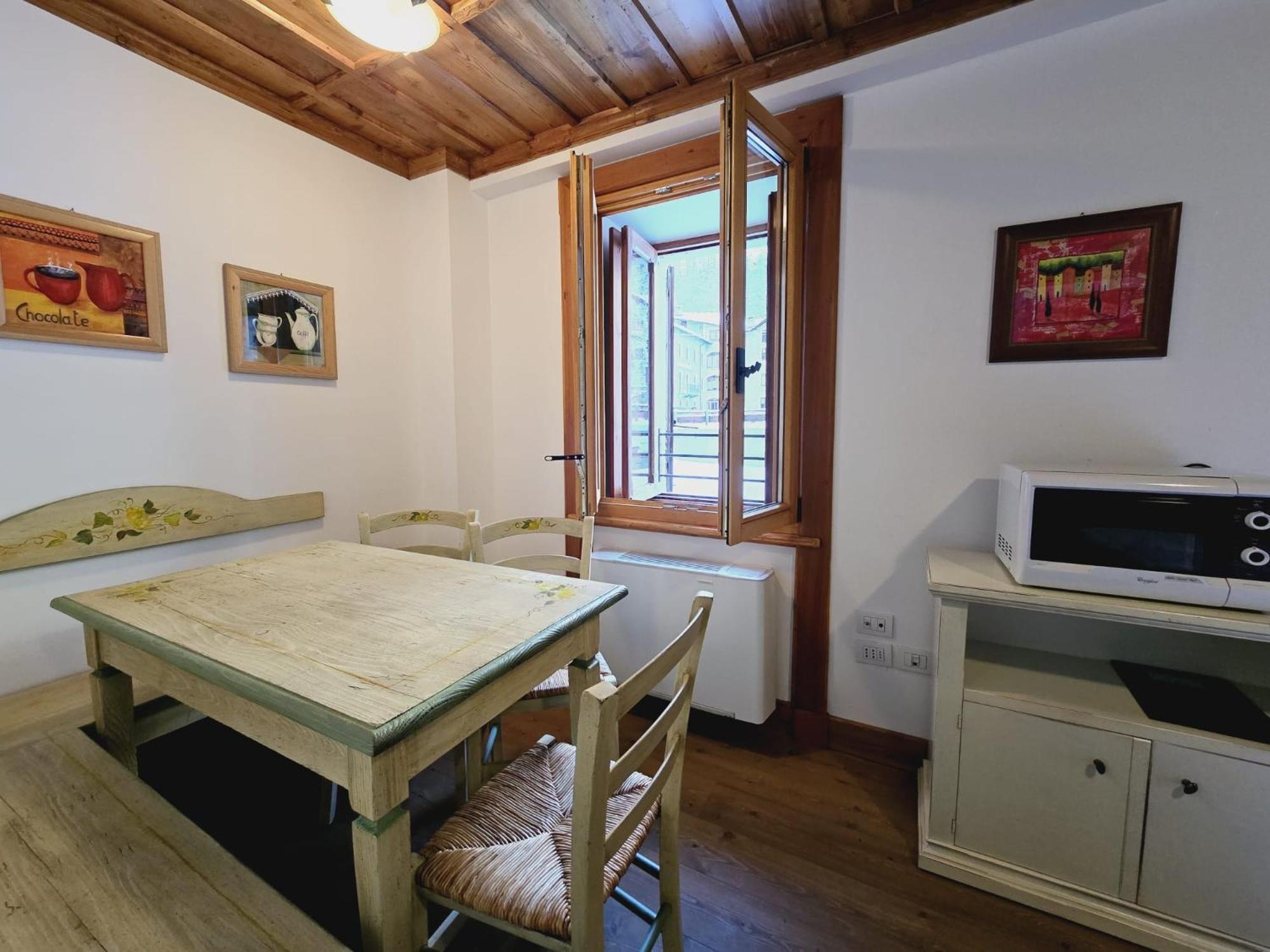 Apartment photo 3