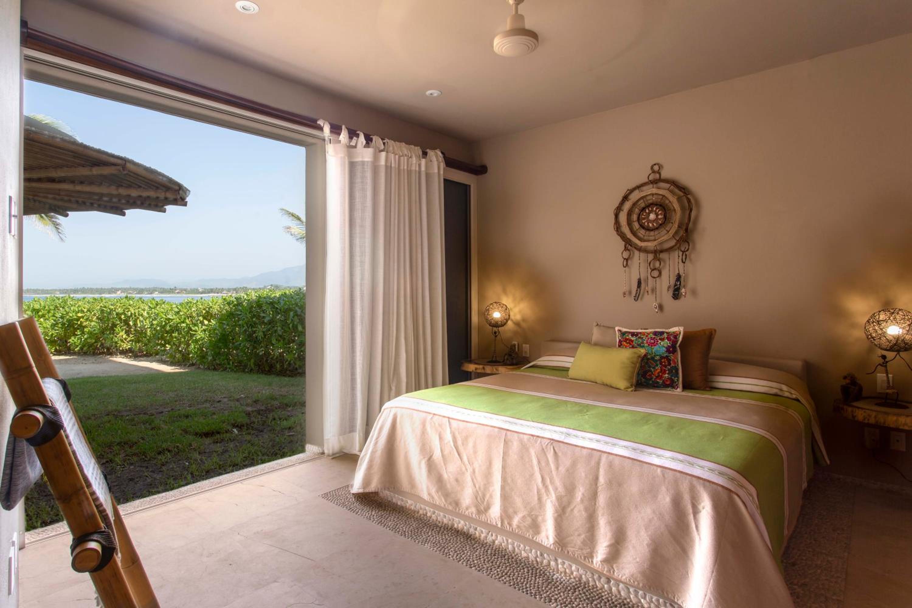 Villa photo 3