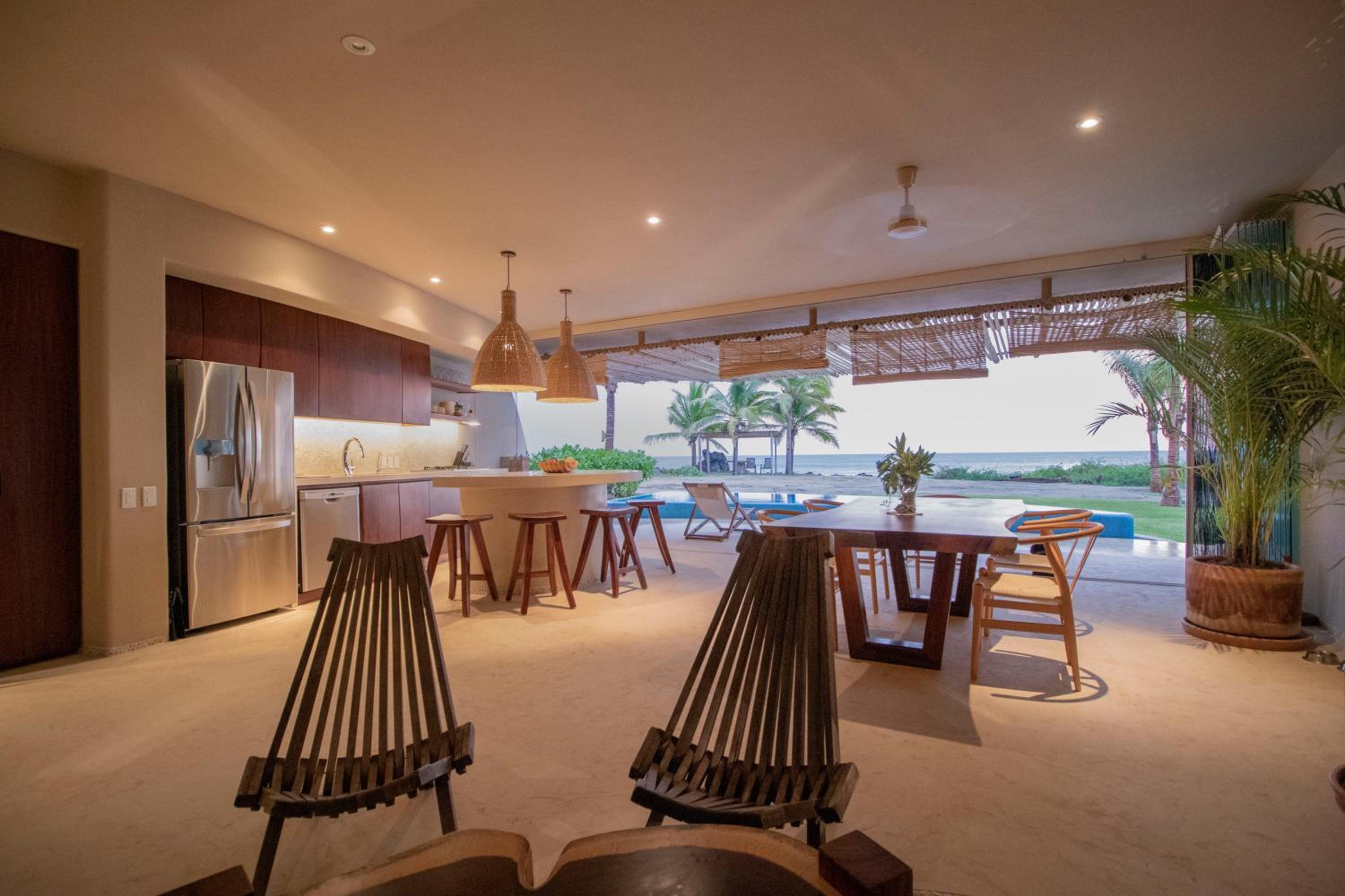Villa photo 2