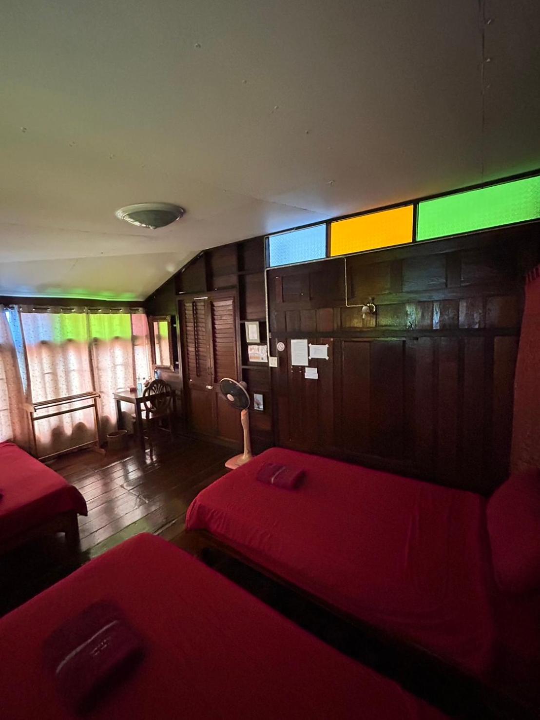Standard Triple Room with Fan photo 2