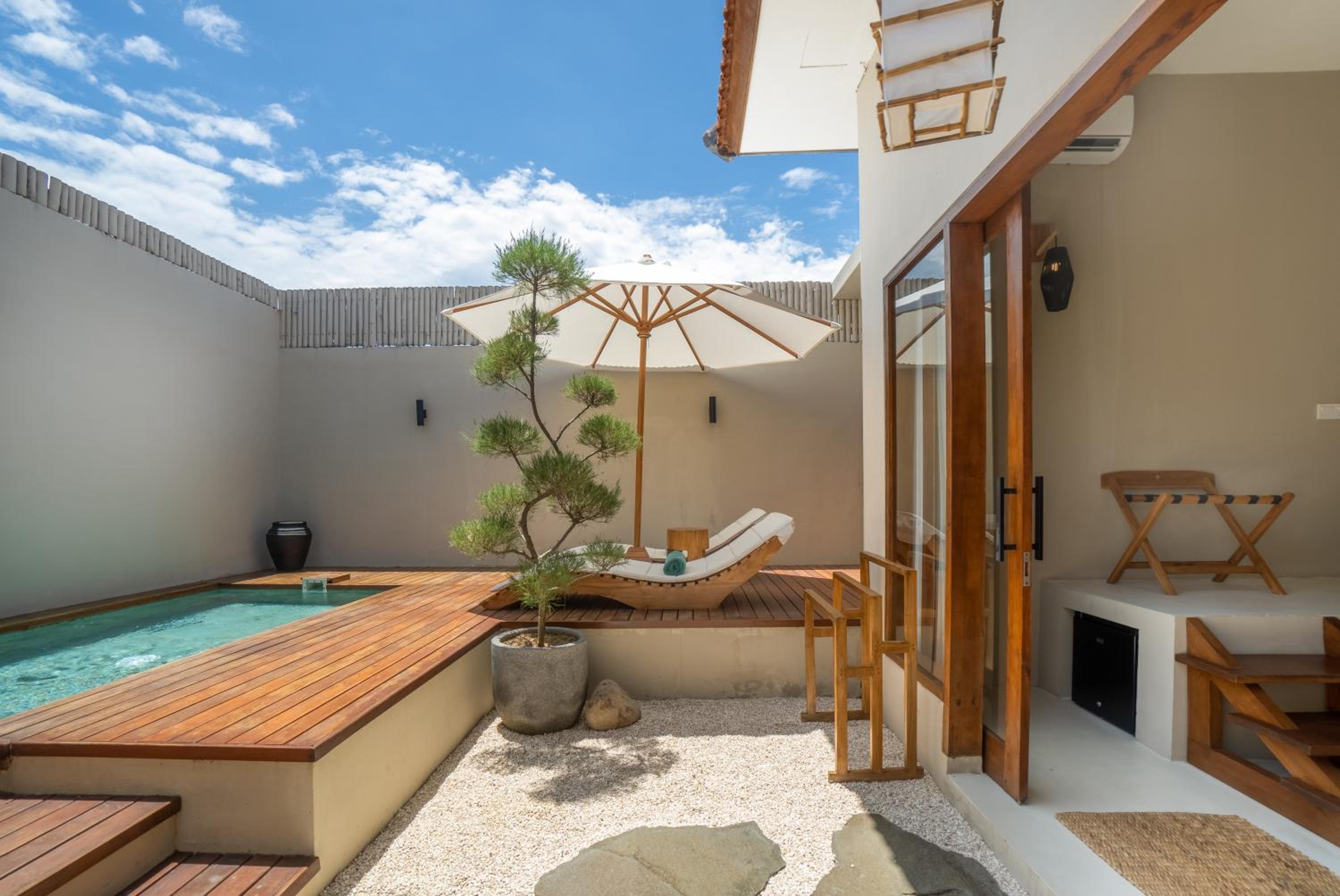 Deluxe Room with Private Plunge Pool photo 2